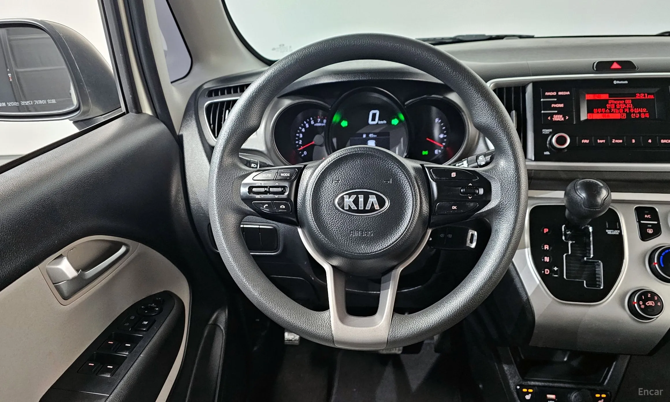 Kia Ray превью 13