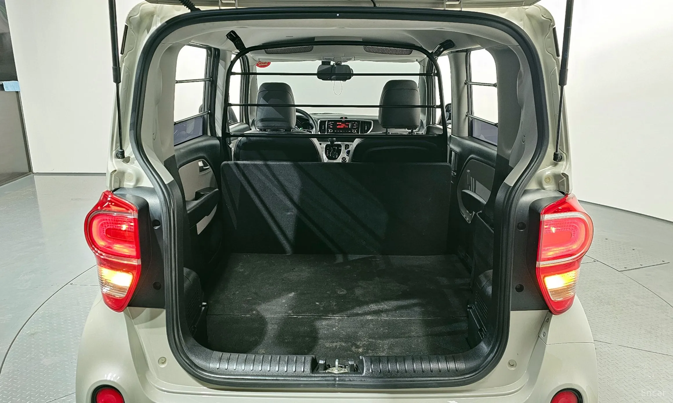 Kia Ray превью 20