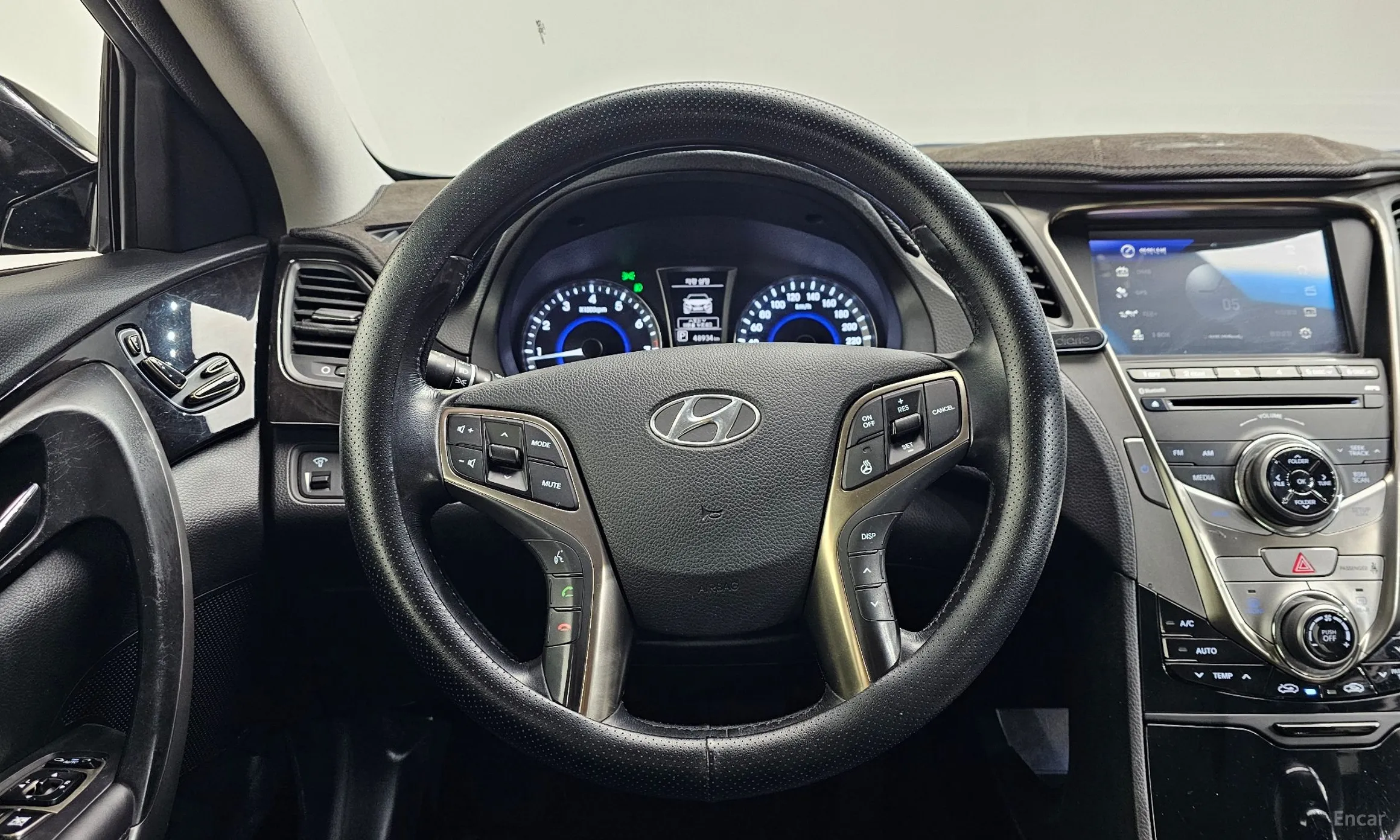 Hyundai Grandeur HG превью 13