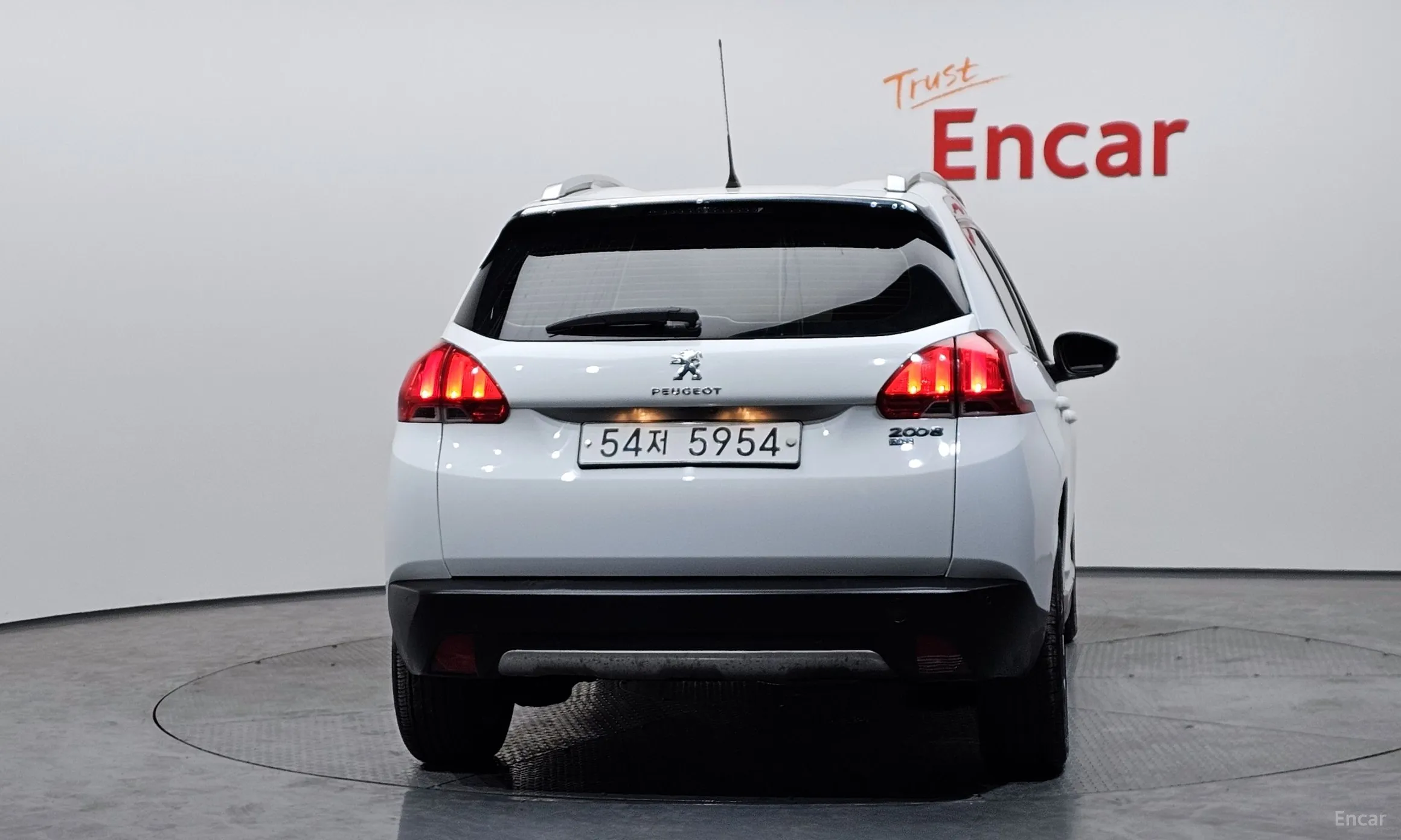 Peugeot 2008. превью 4