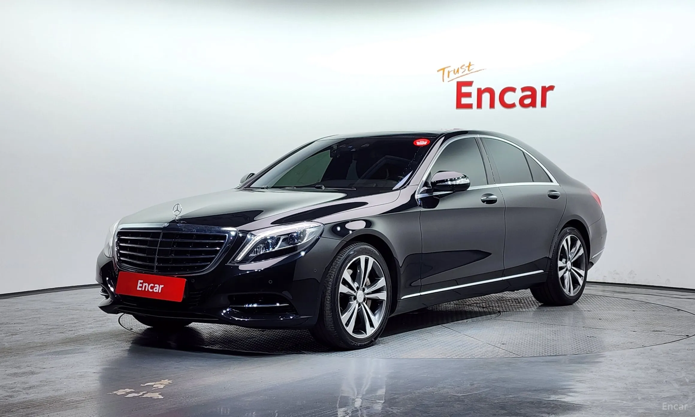 Mercedes Benz S-Class W222