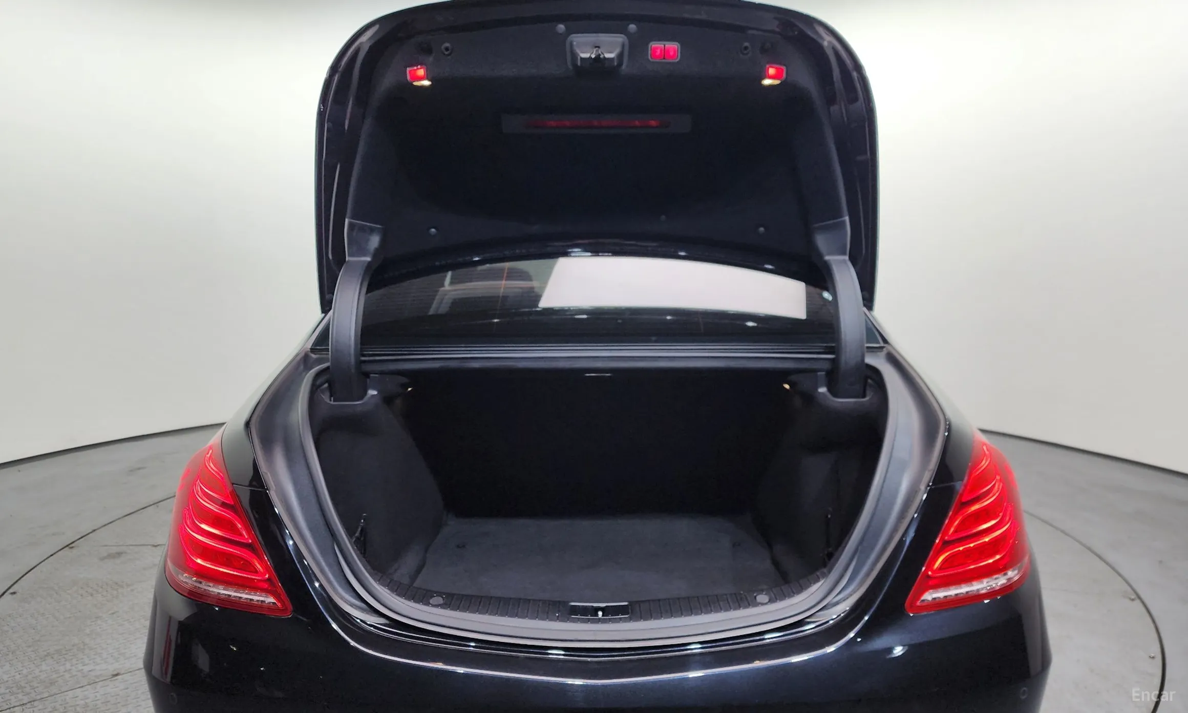 Mercedes Benz S-Class W222 превью 20