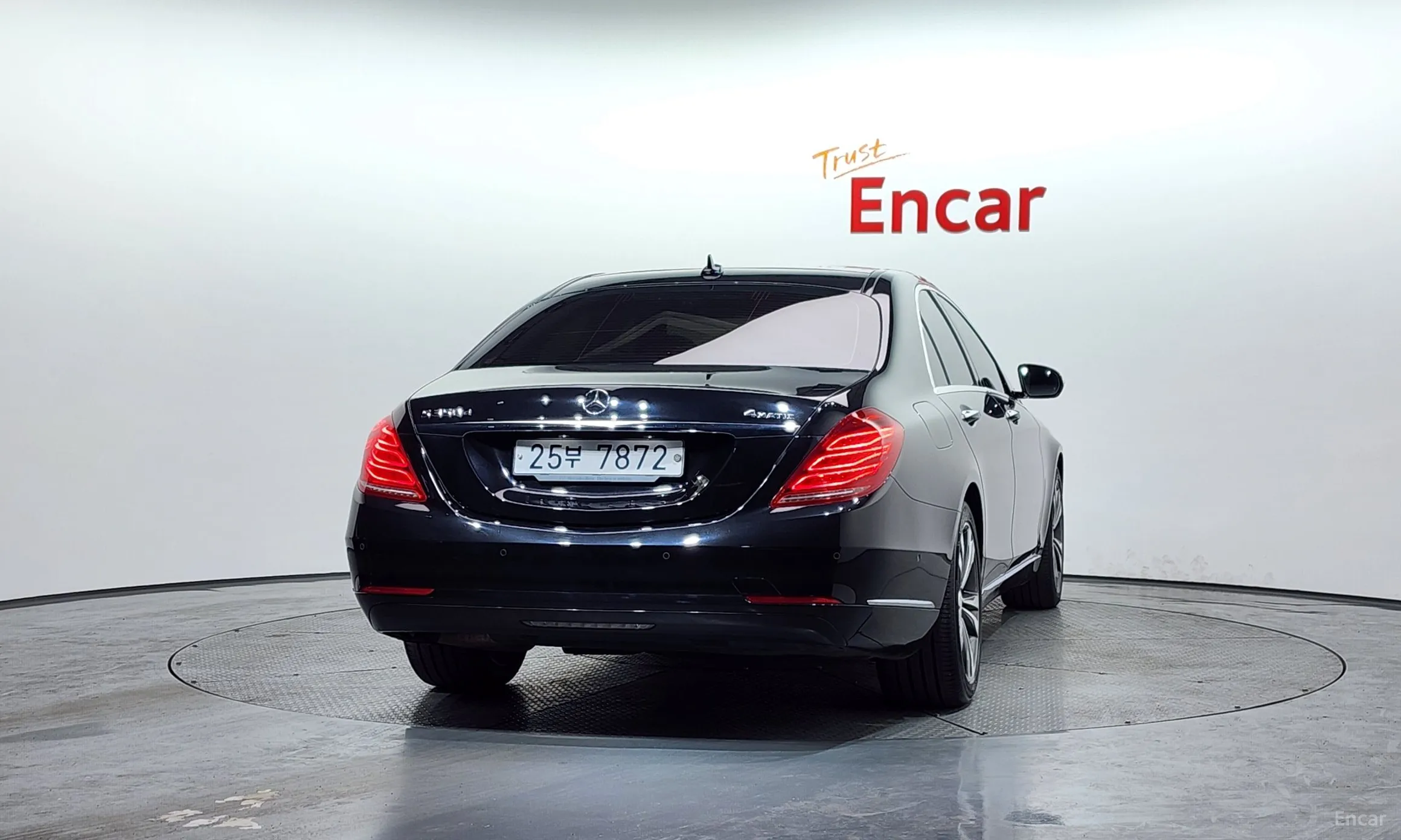 Mercedes Benz S-Class W222 превью 4