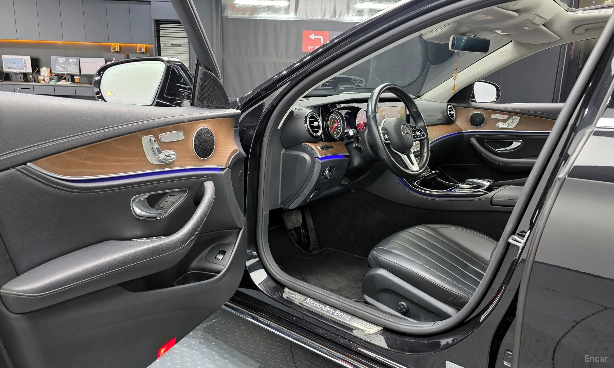 Mercedes Benz E-Class W213 превью 11