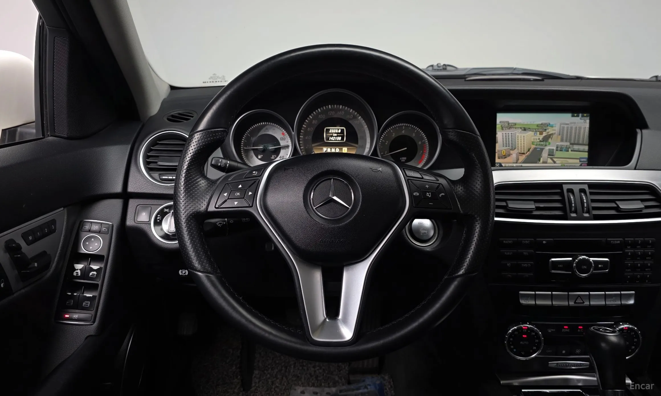 Mercedes Benz C-Class W204 превью 13