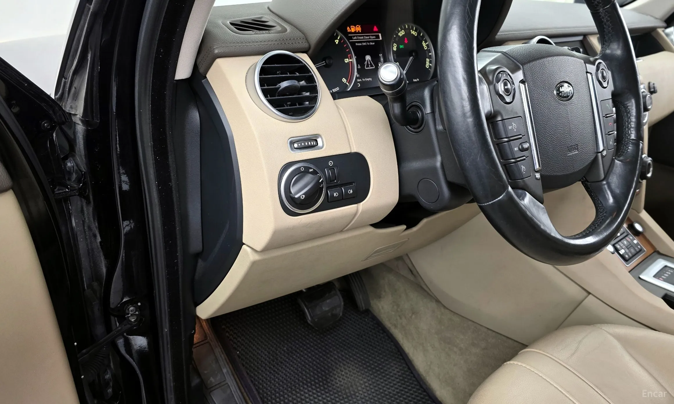 Land Rover Discovery 4 превью 17