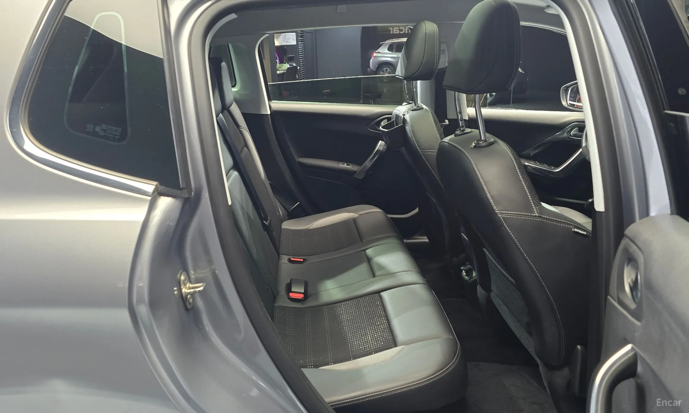 Peugeot 2008. превью 12