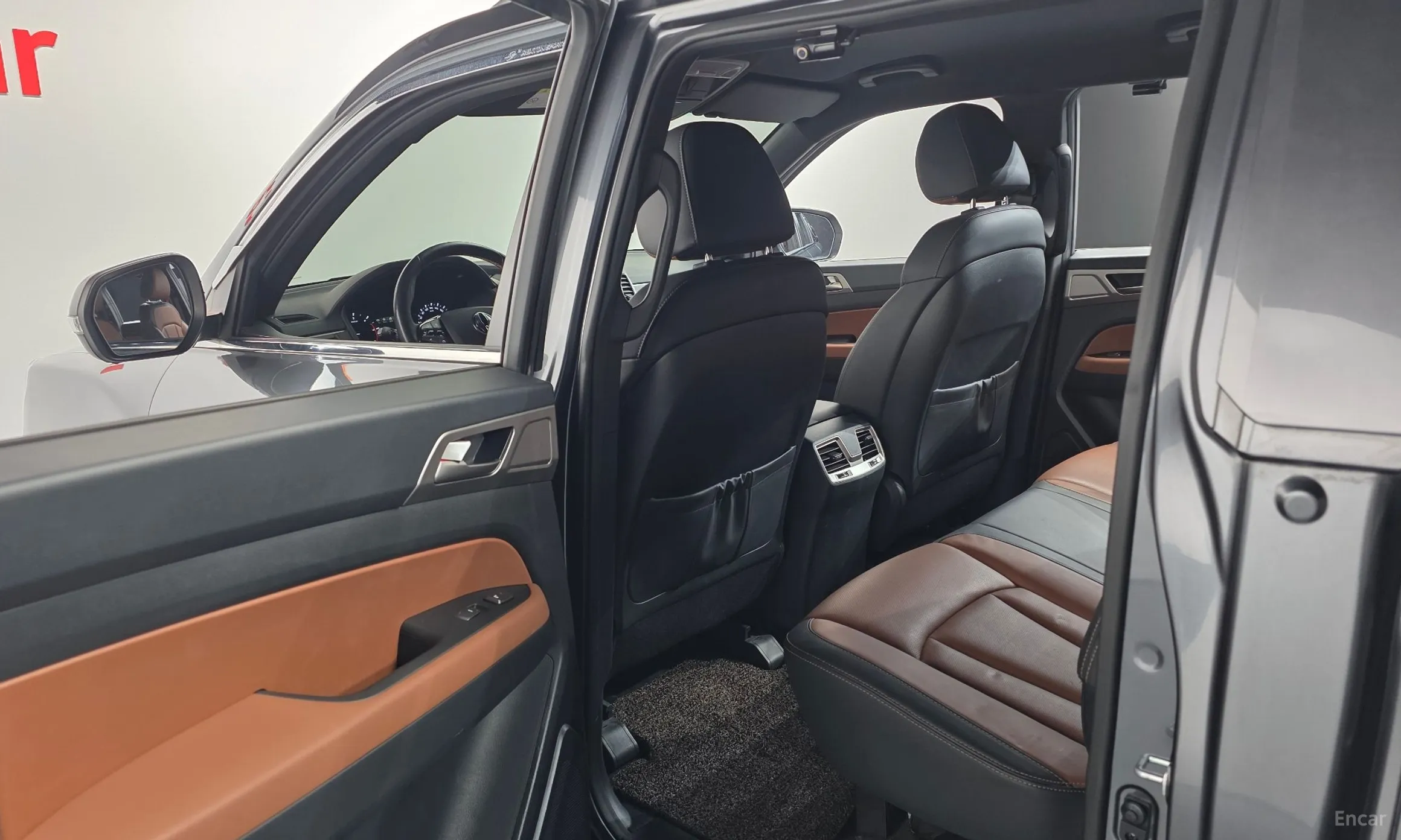 KG Mobility (SsangYong) Rexton Sports превью 17