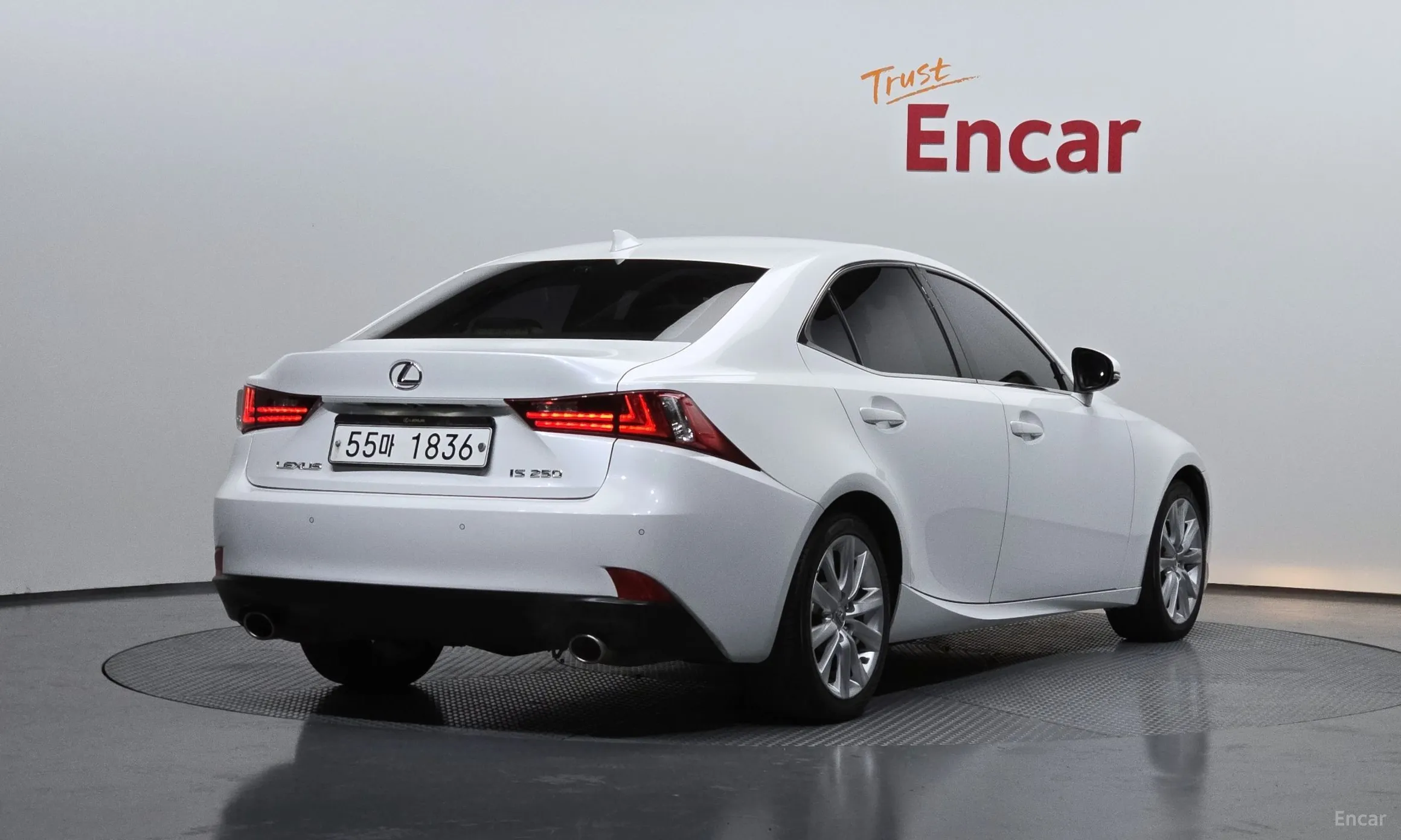 Lexus New IS250