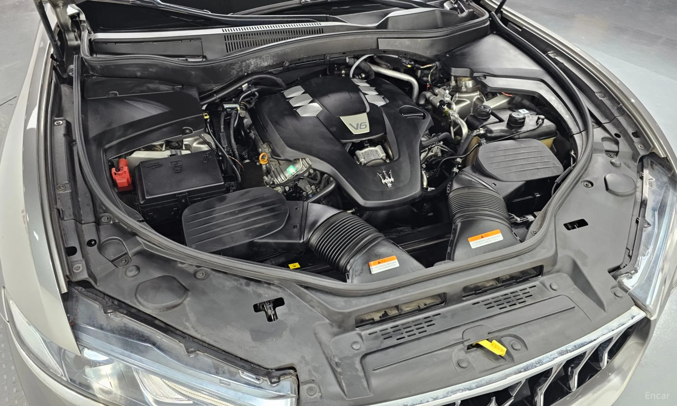 Maserati Levante превью 6