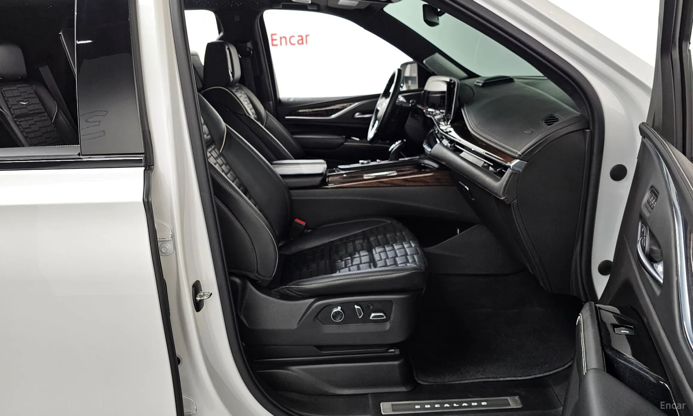 Cadillac Escalade 5th Generation превью 11