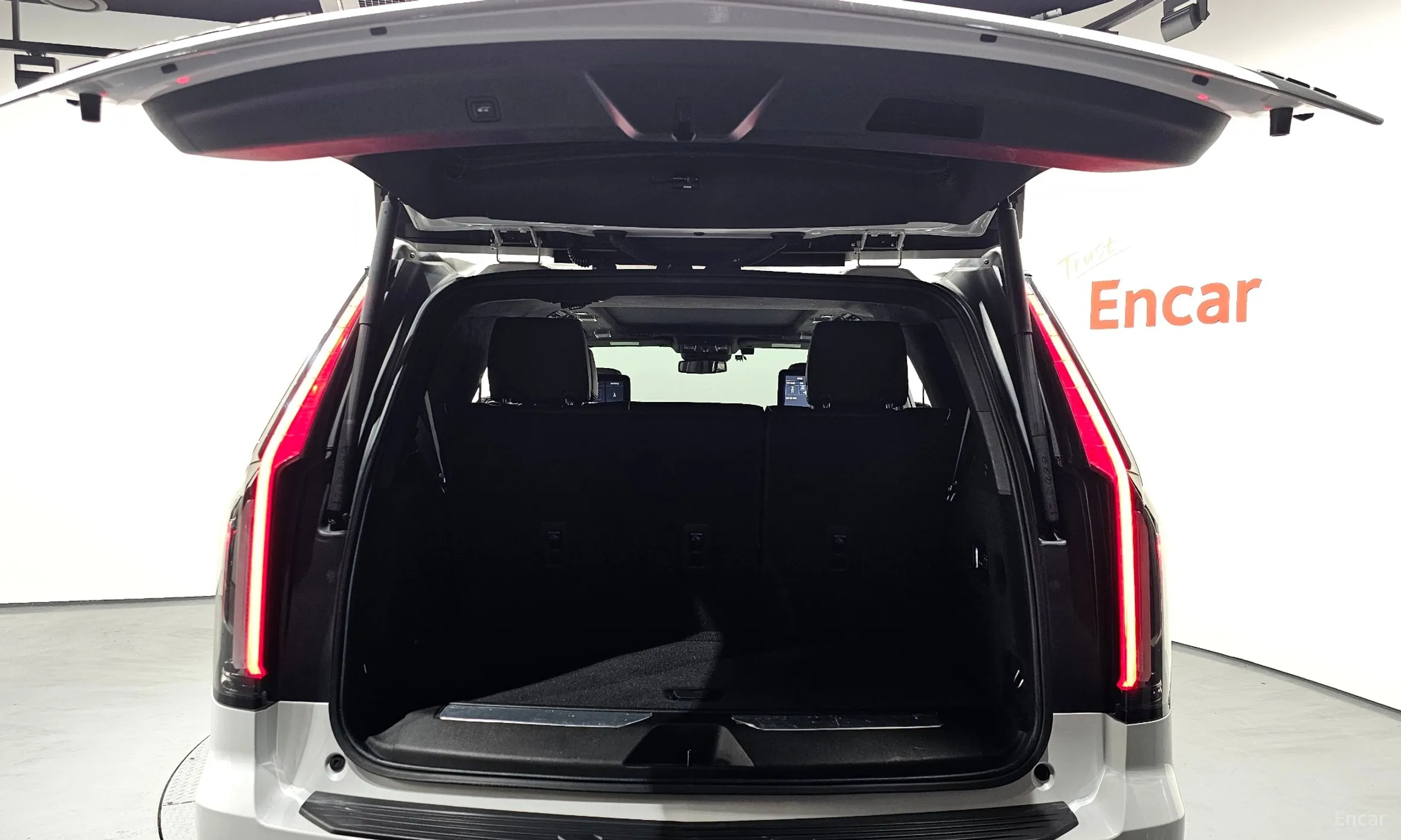 Cadillac Escalade 5th Generation превью 20