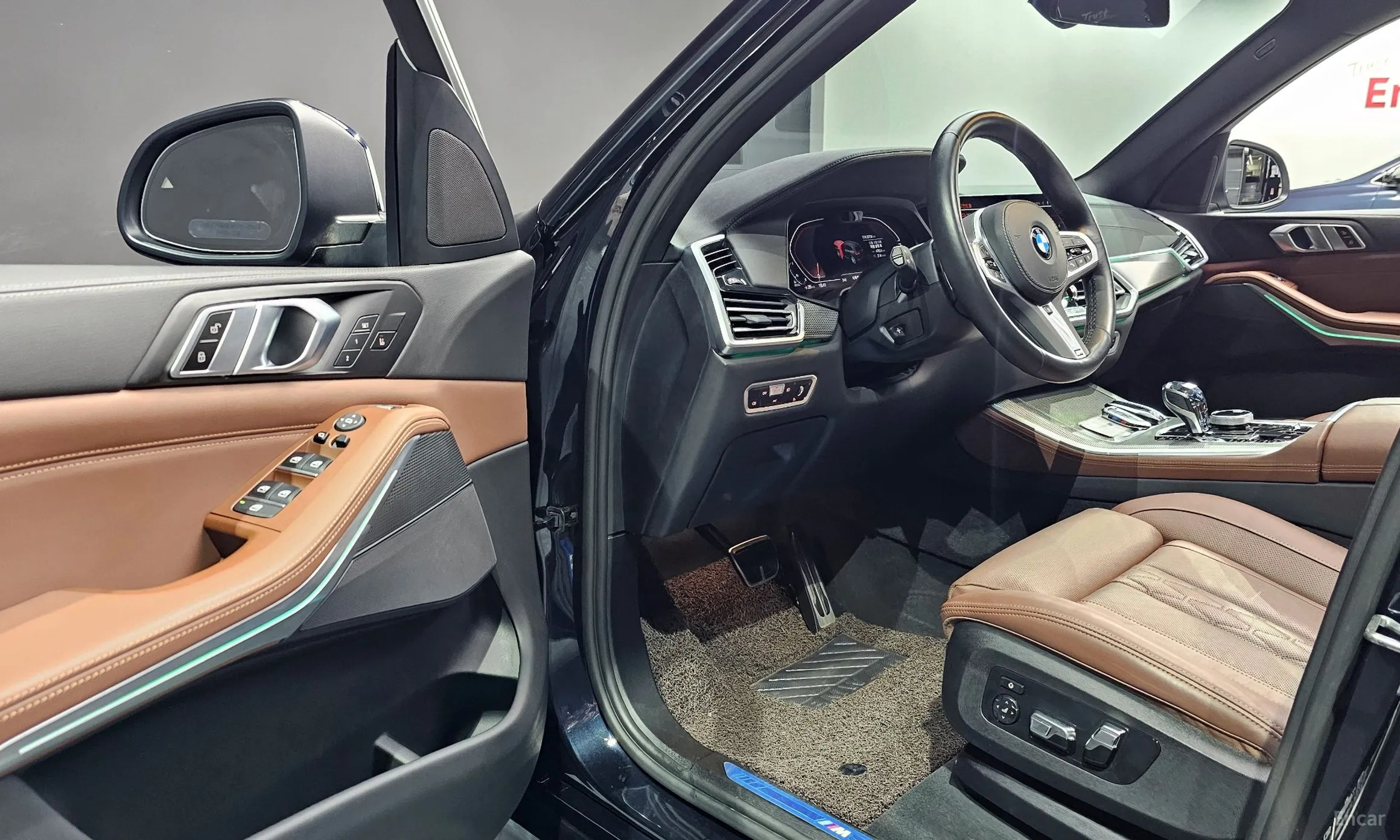 BMW X5 (G05) превью 11