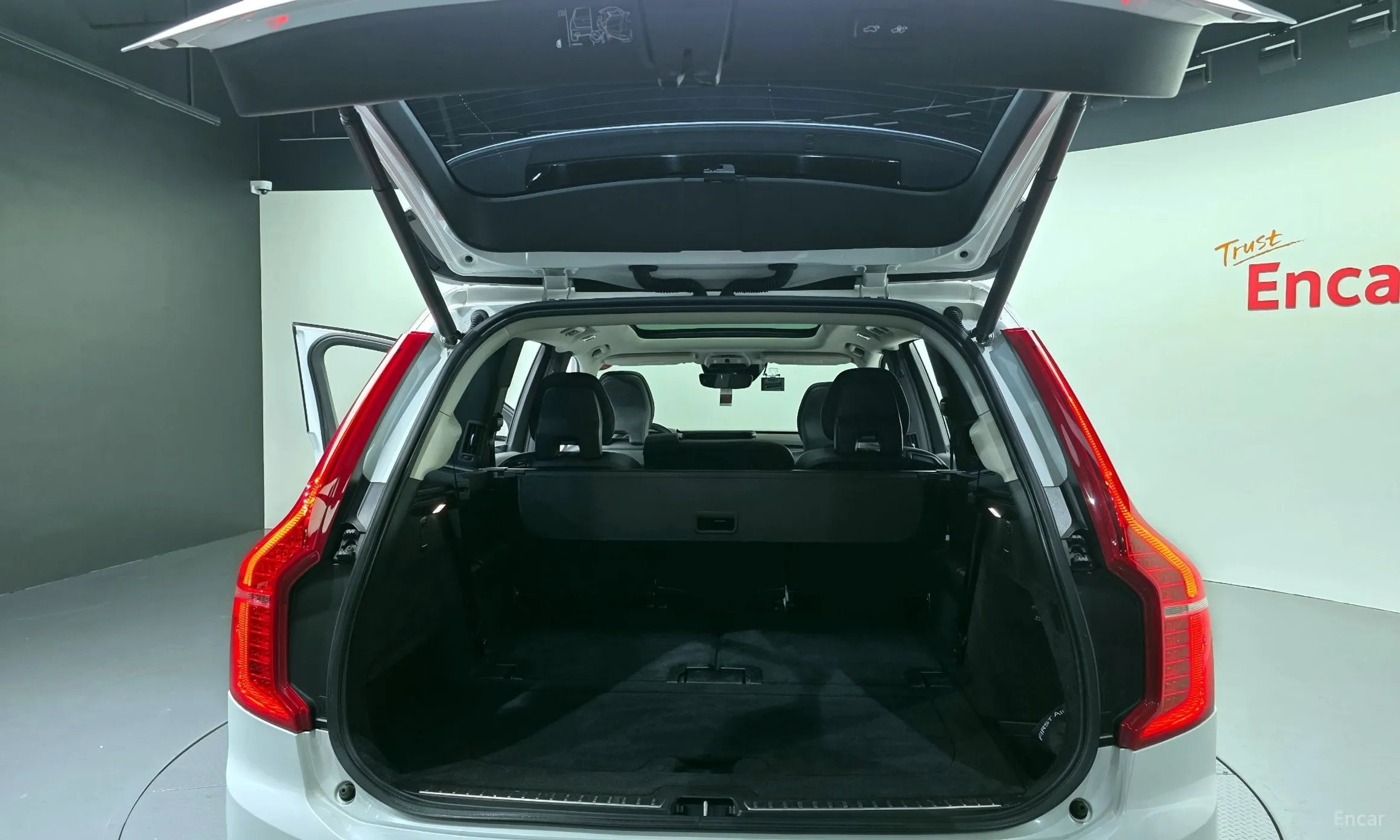 Volvo XC90 Gen 2 превью 20