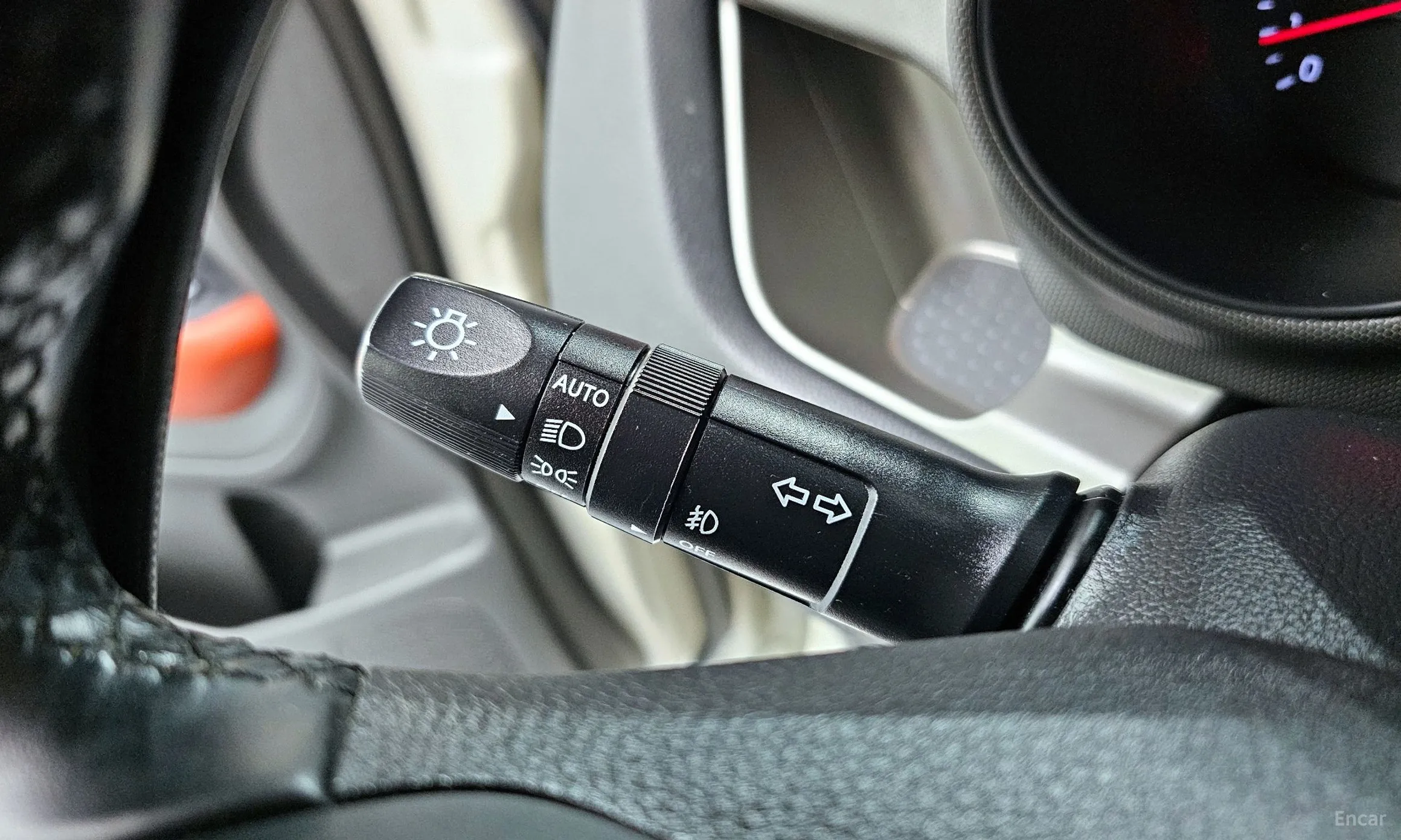 Kia Ray превью 18