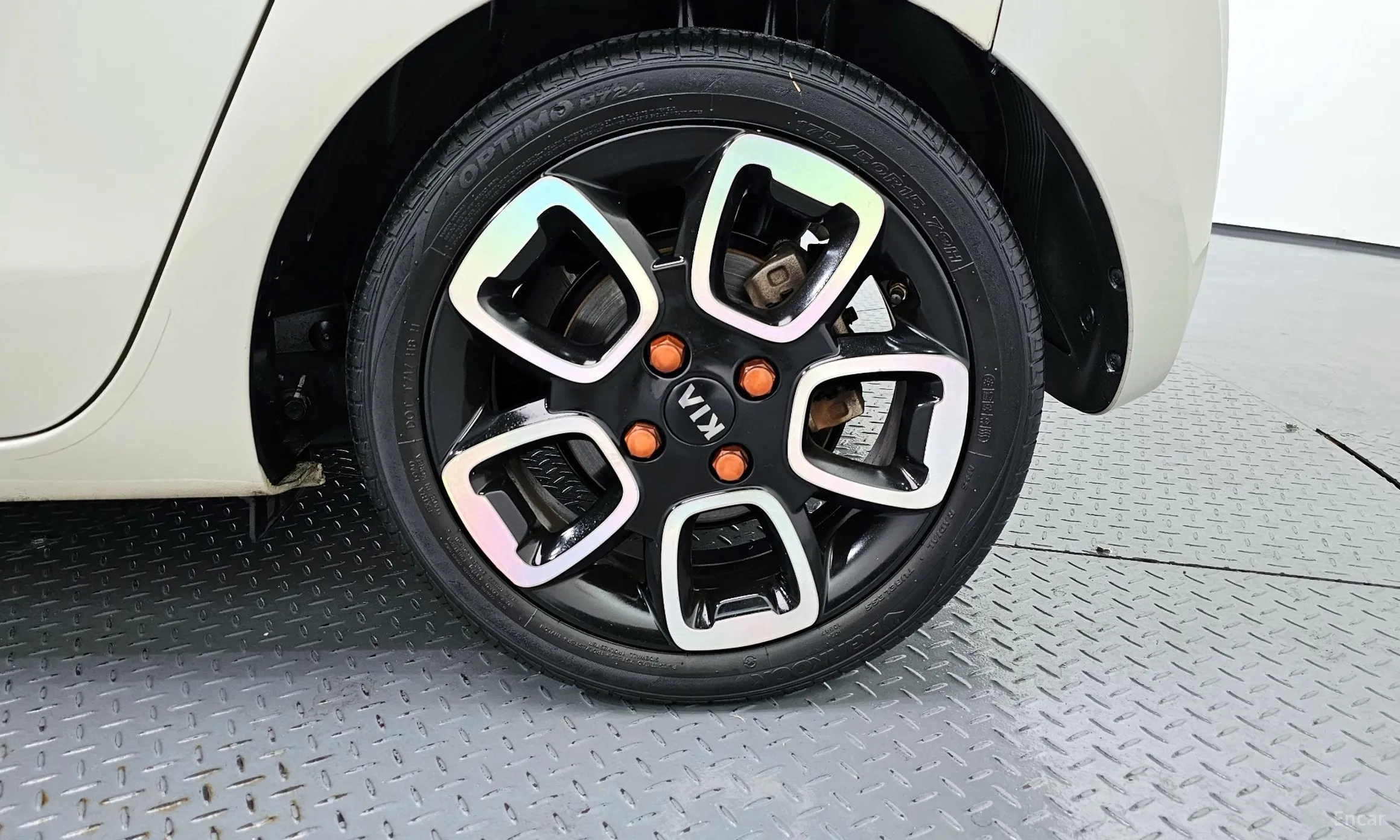 Kia Ray превью 5