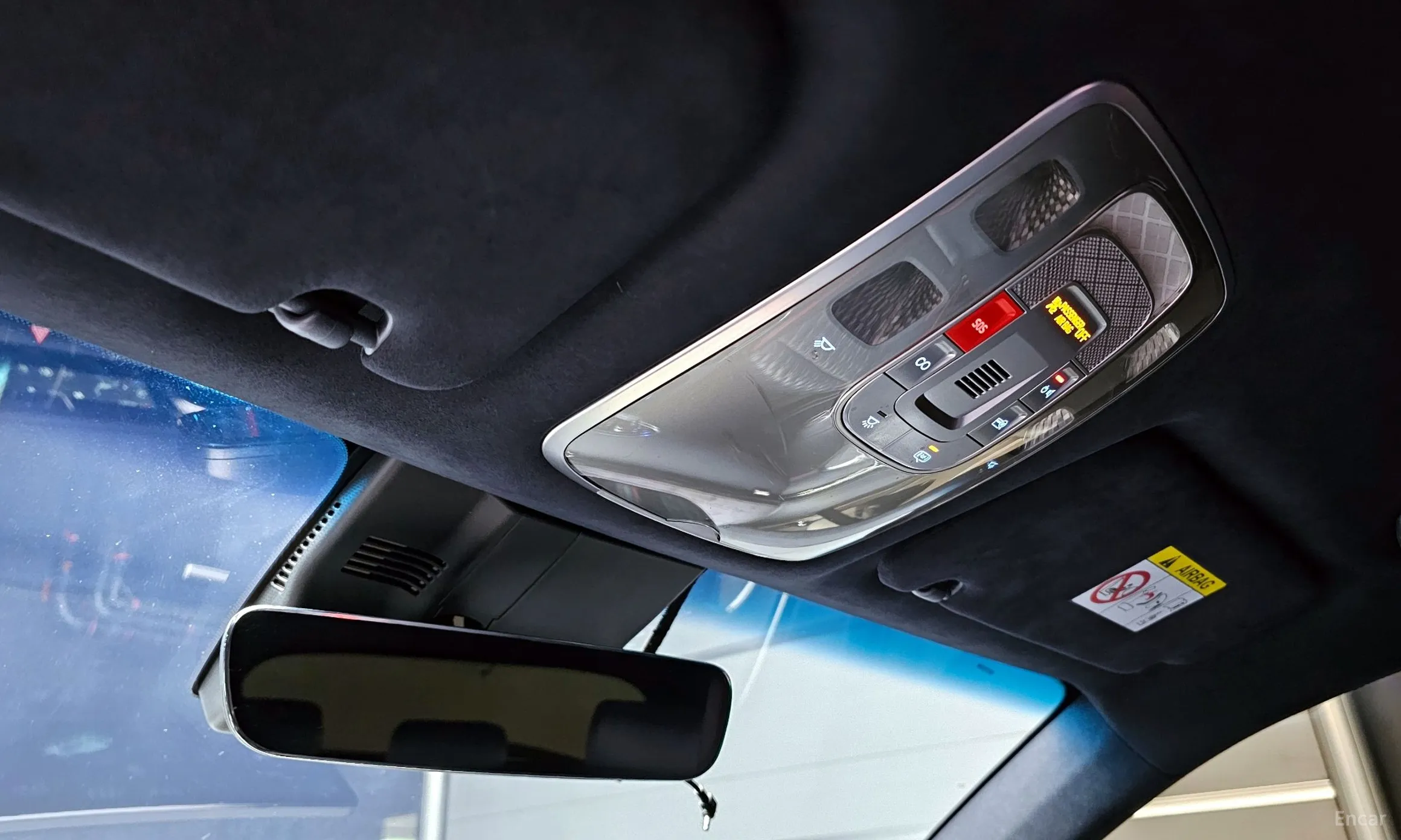 Genesis GV70 превью 17