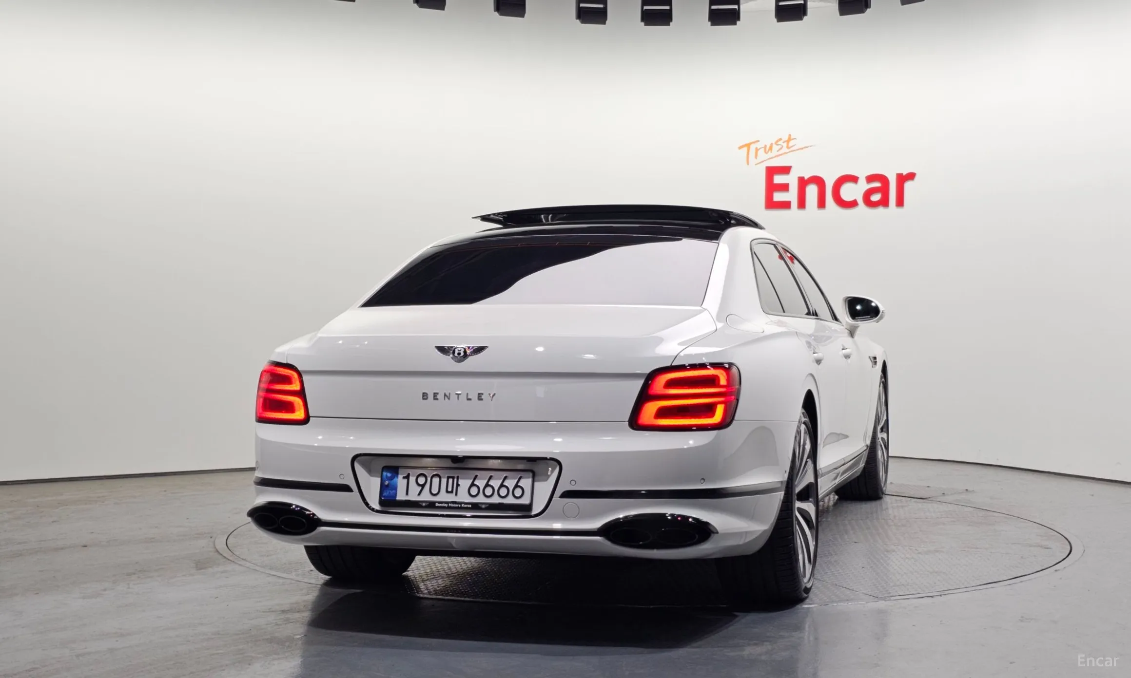 Bentley Flying Spur 3rd Generation превью 4