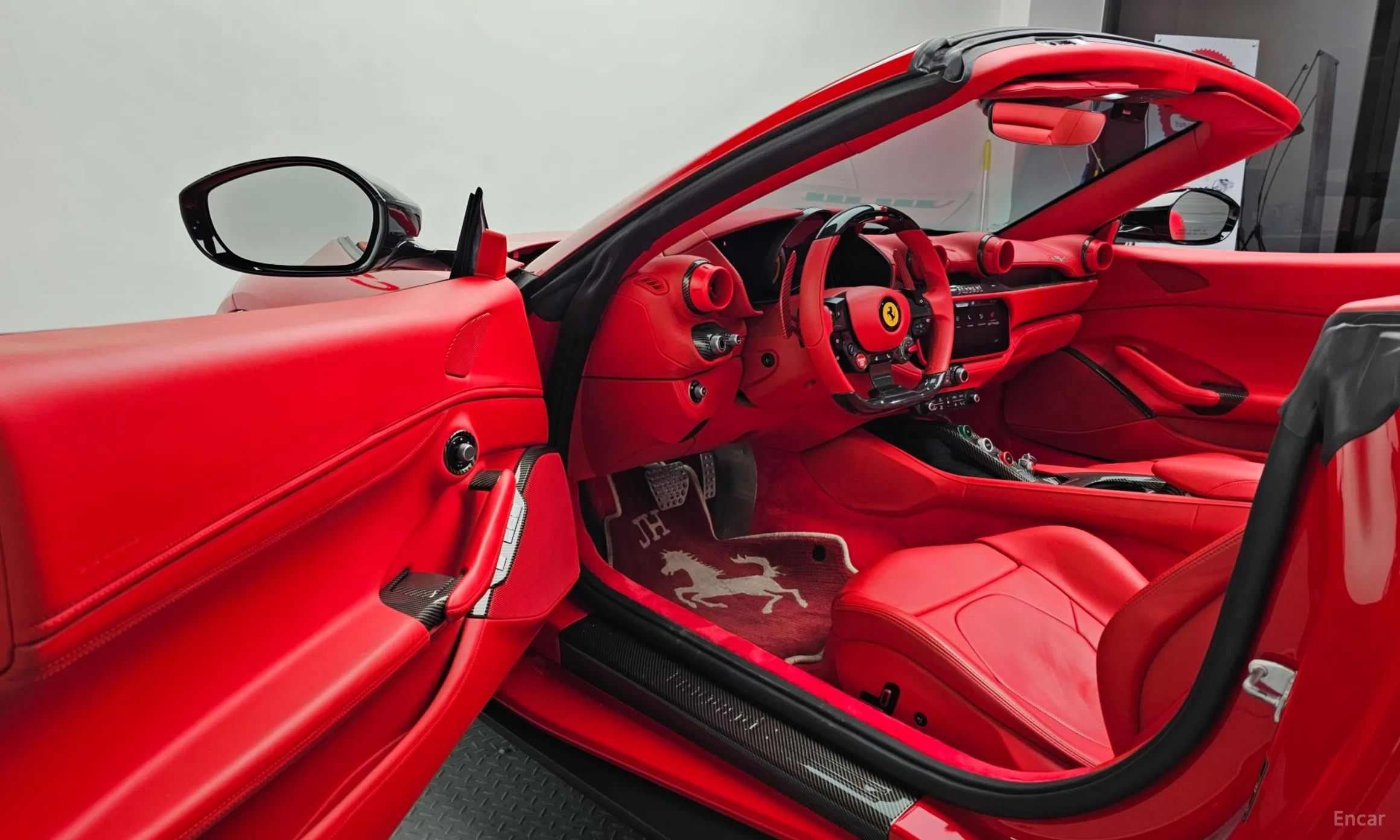 Ferrari Portofino превью 10