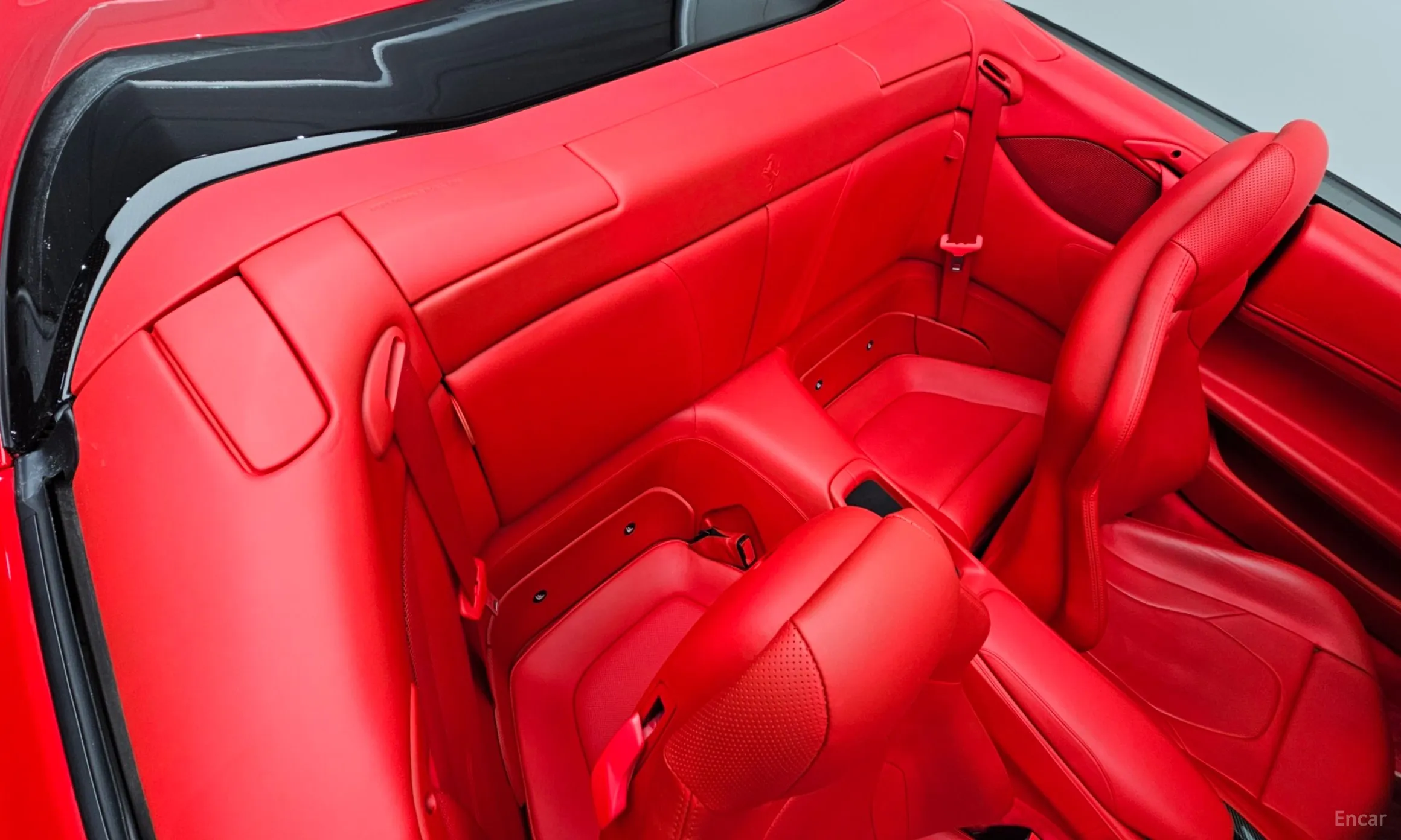 Ferrari Portofino превью 12
