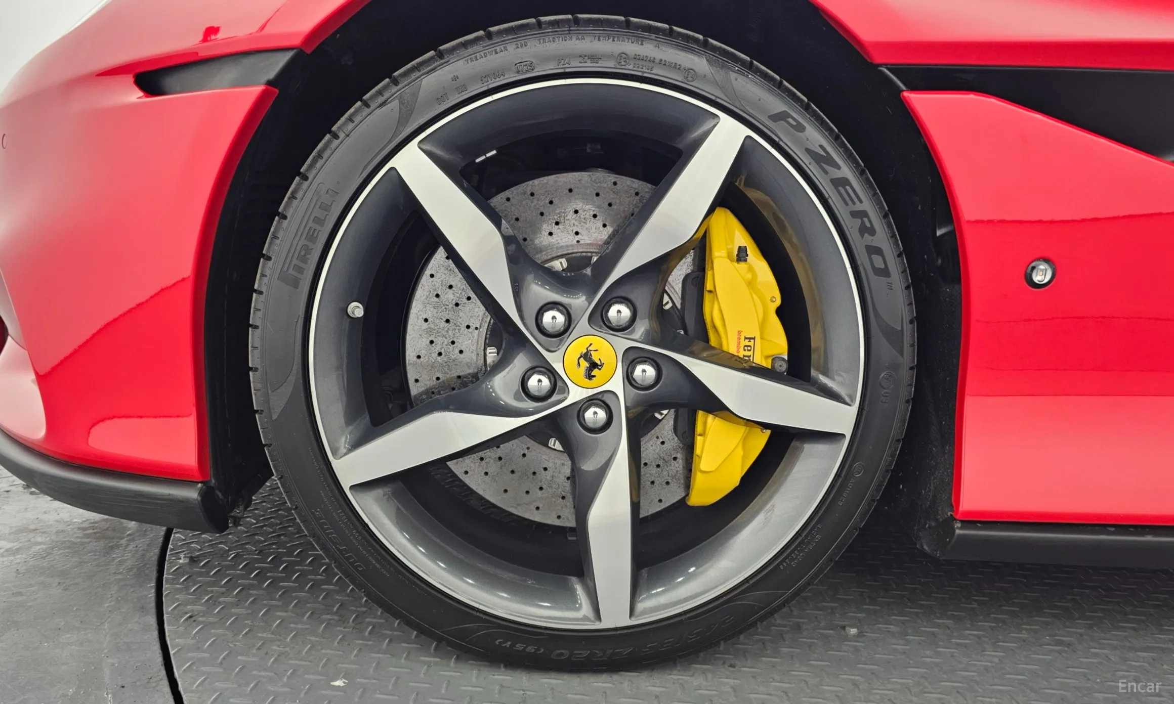 Ferrari Portofino превью 5