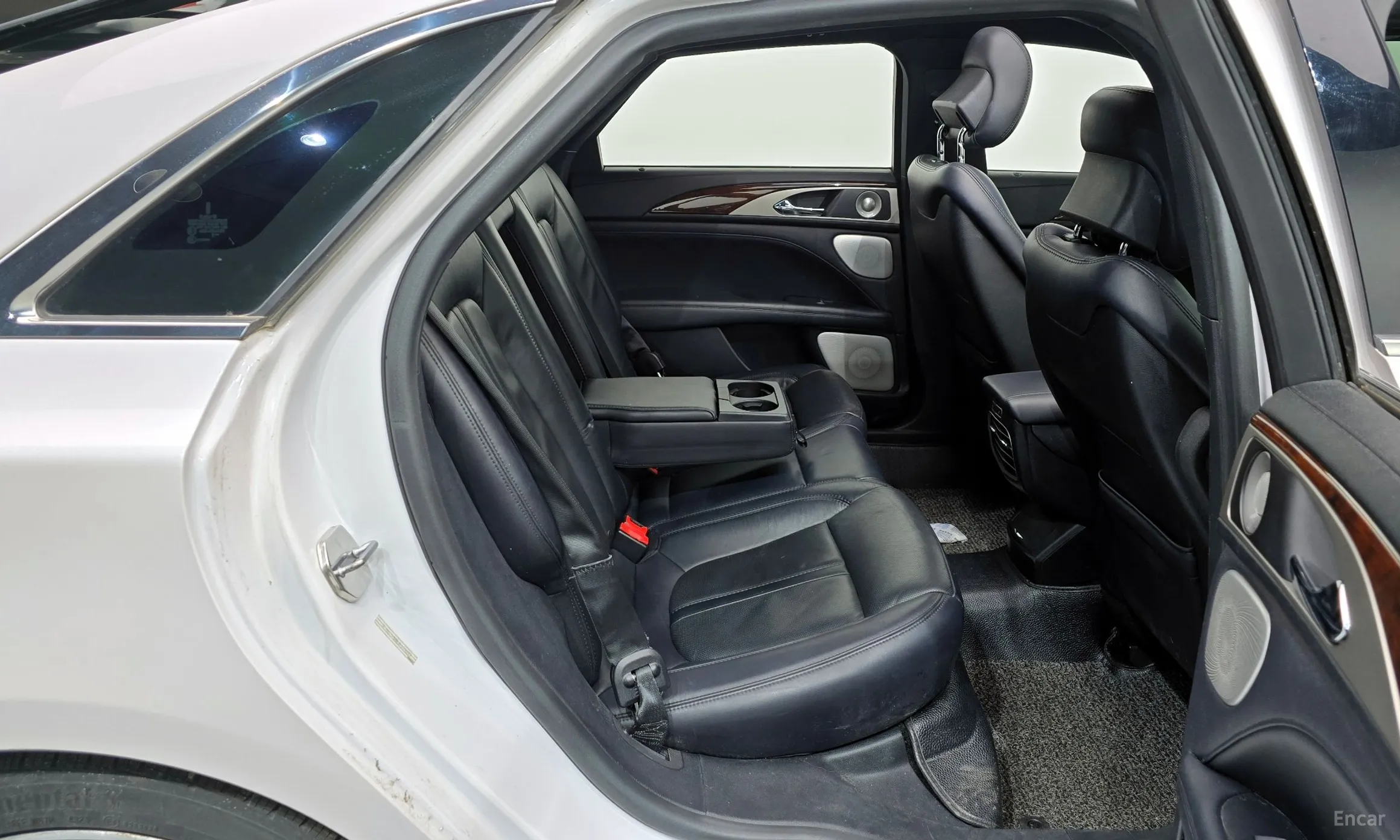 Lincoln New MKZ превью 12