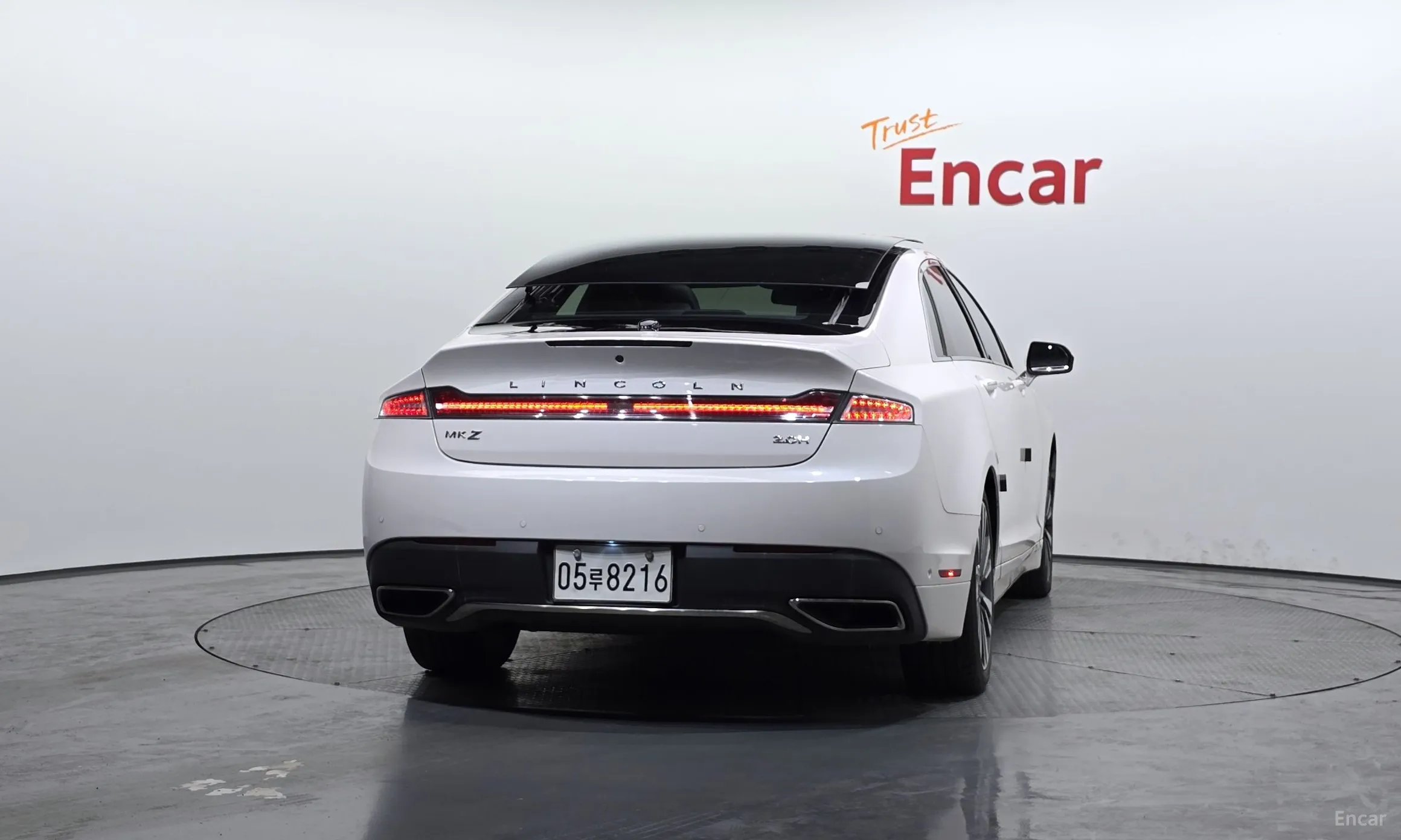 Lincoln New MKZ превью 4