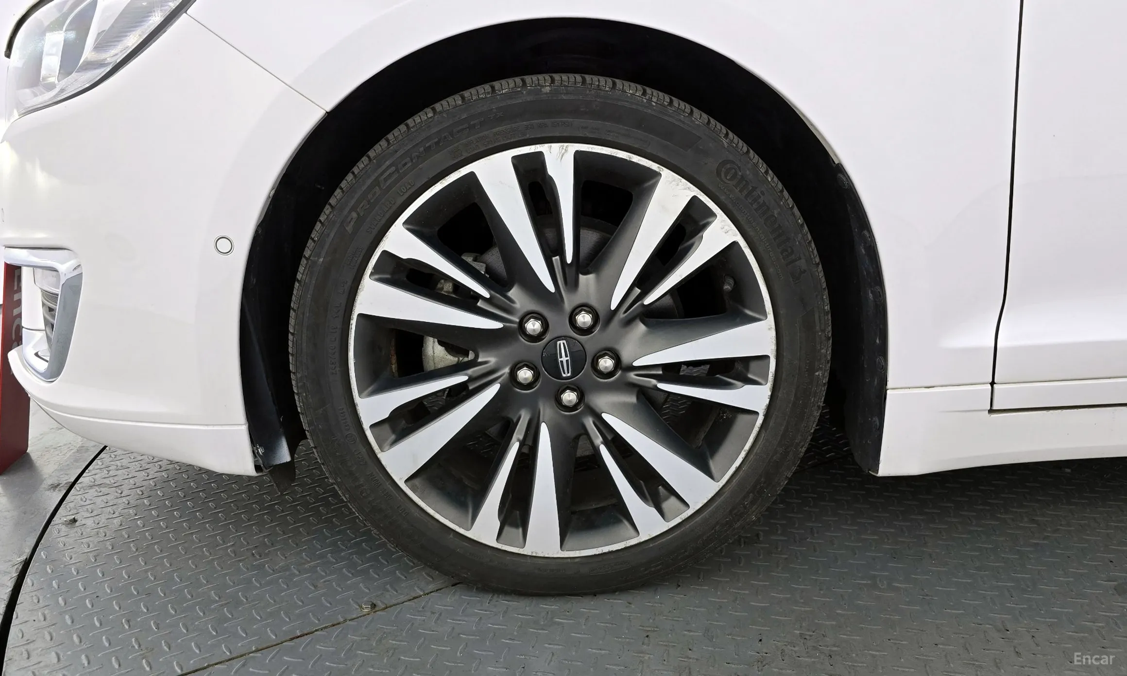Lincoln New MKZ превью 5