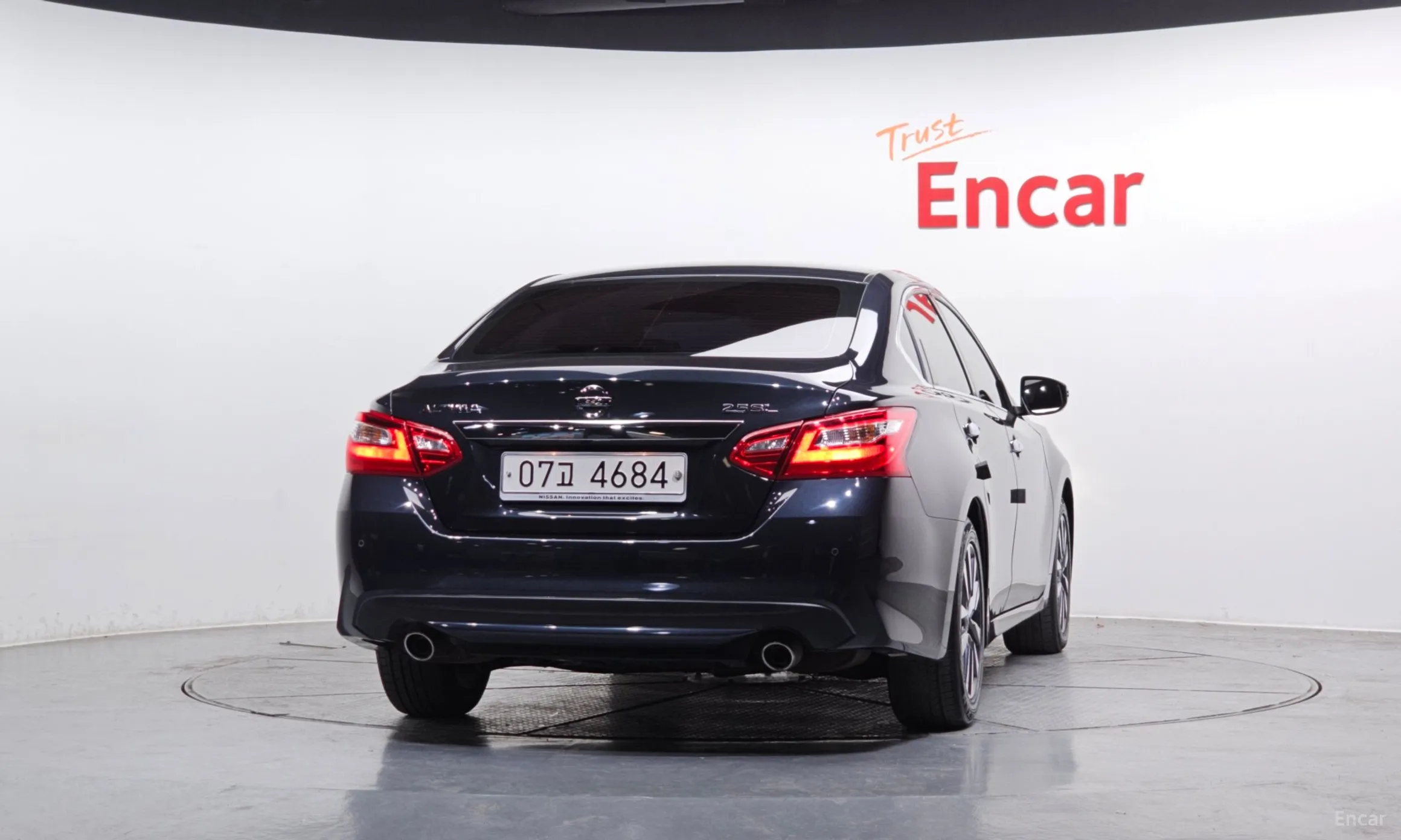 Nissan Altima превью 4