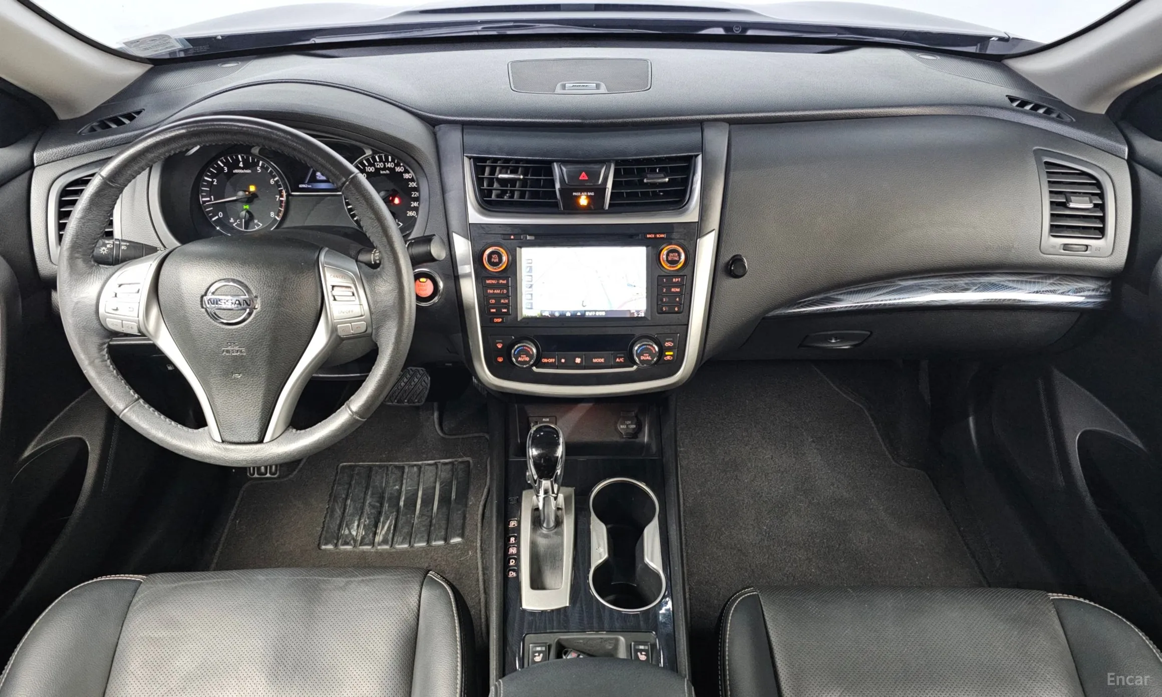 Nissan Altima превью 7
