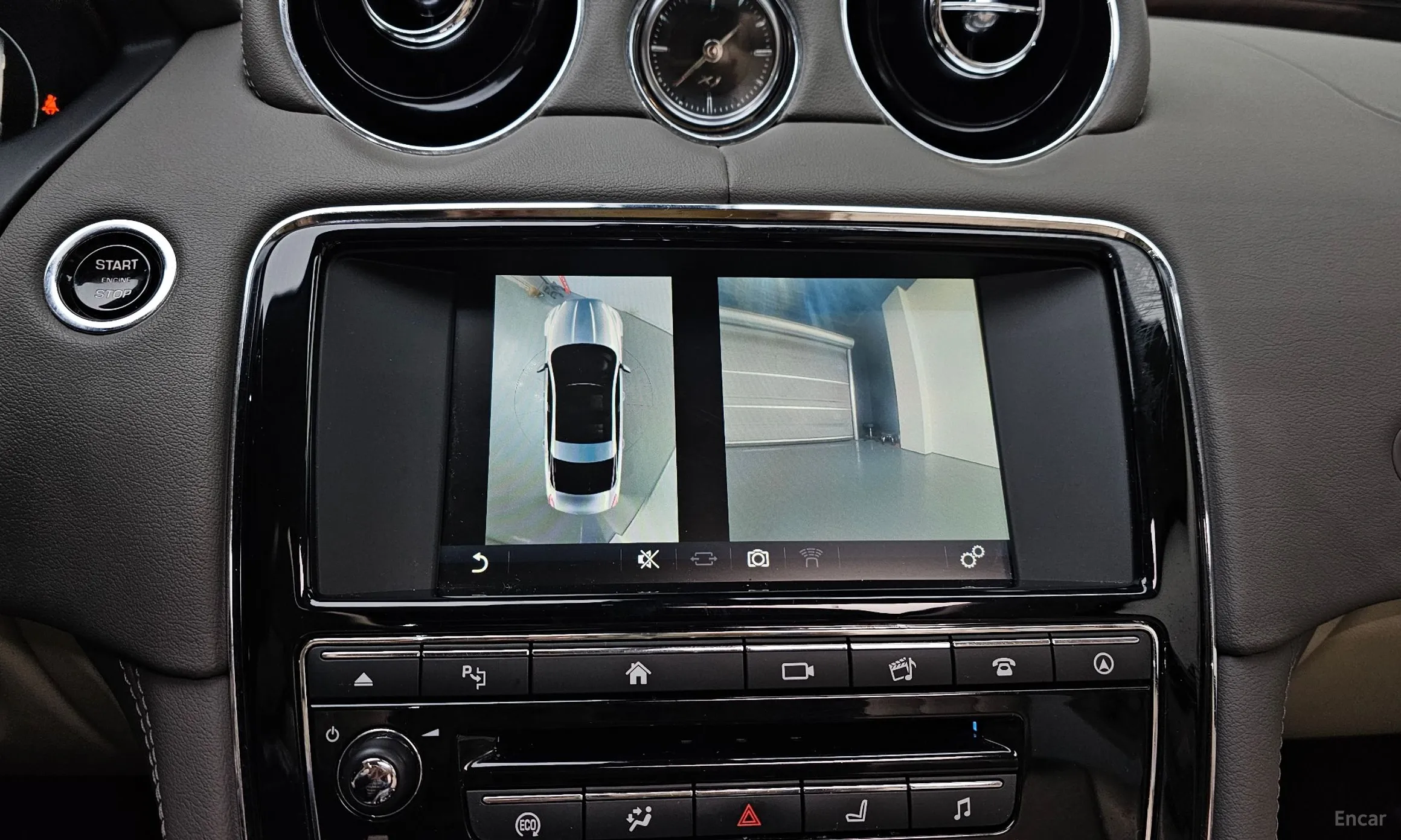 Jaguar All New XJ превью 15