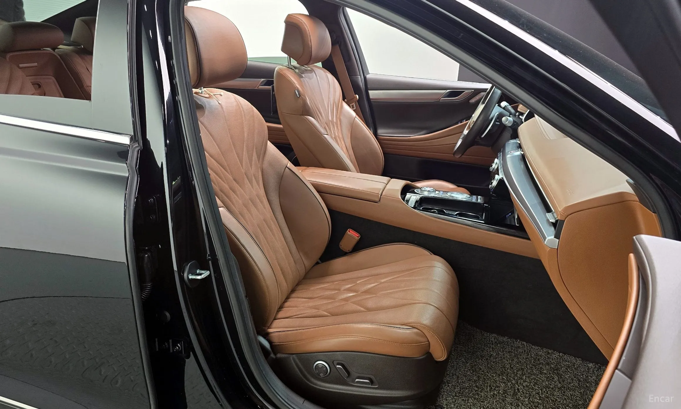 Genesis G80 (RG3) превью 12