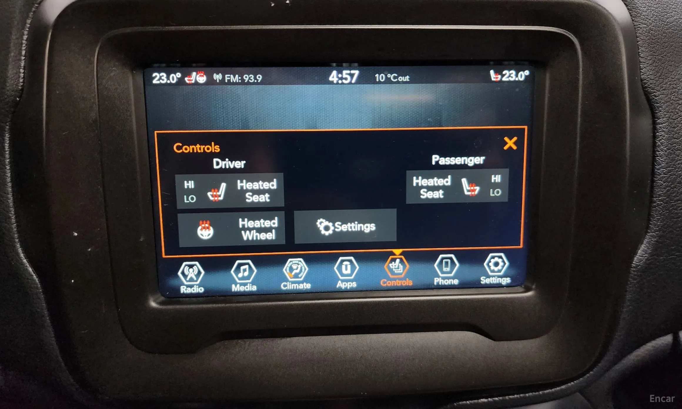 Jeep Renegade превью 17
