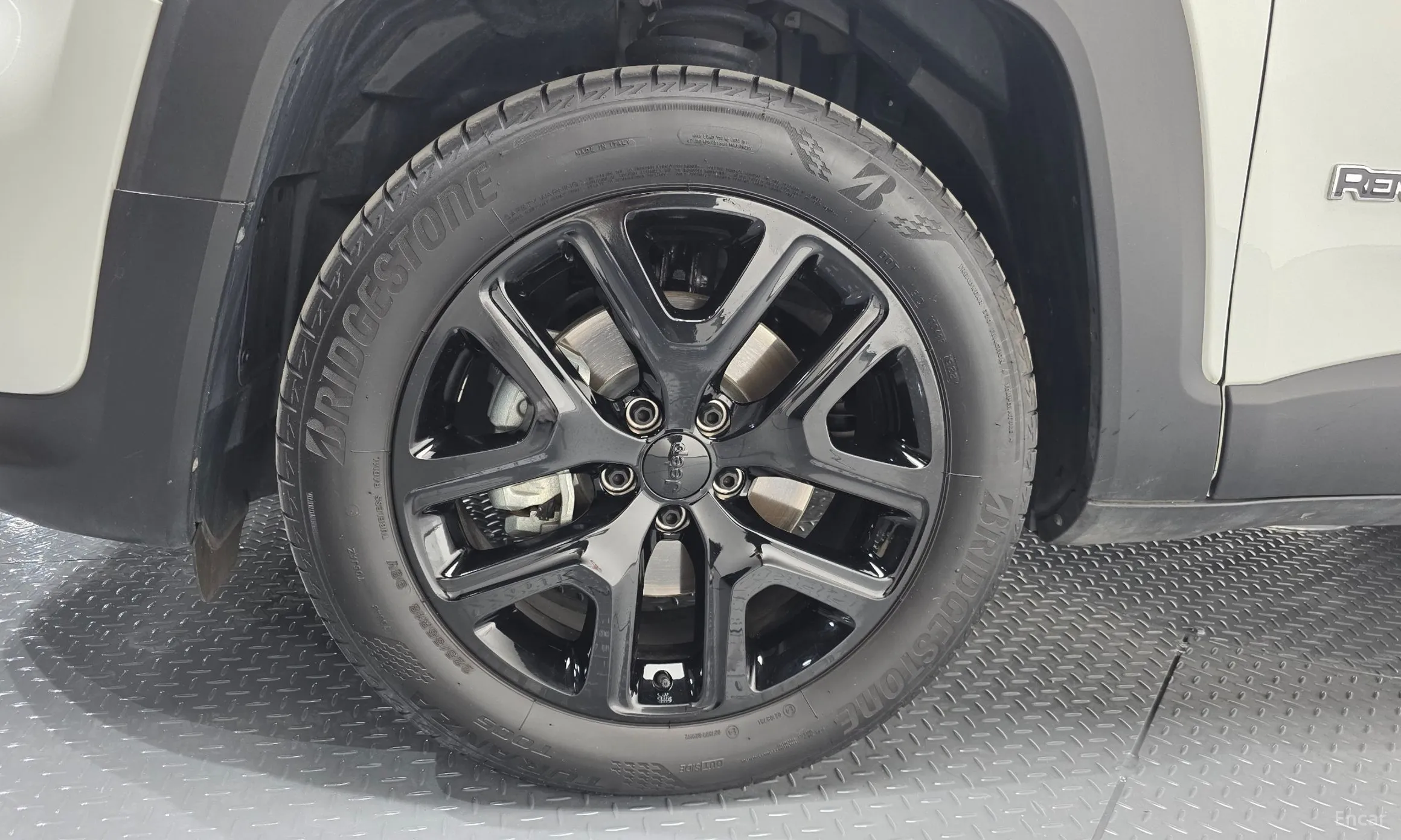 Jeep Renegade превью 5