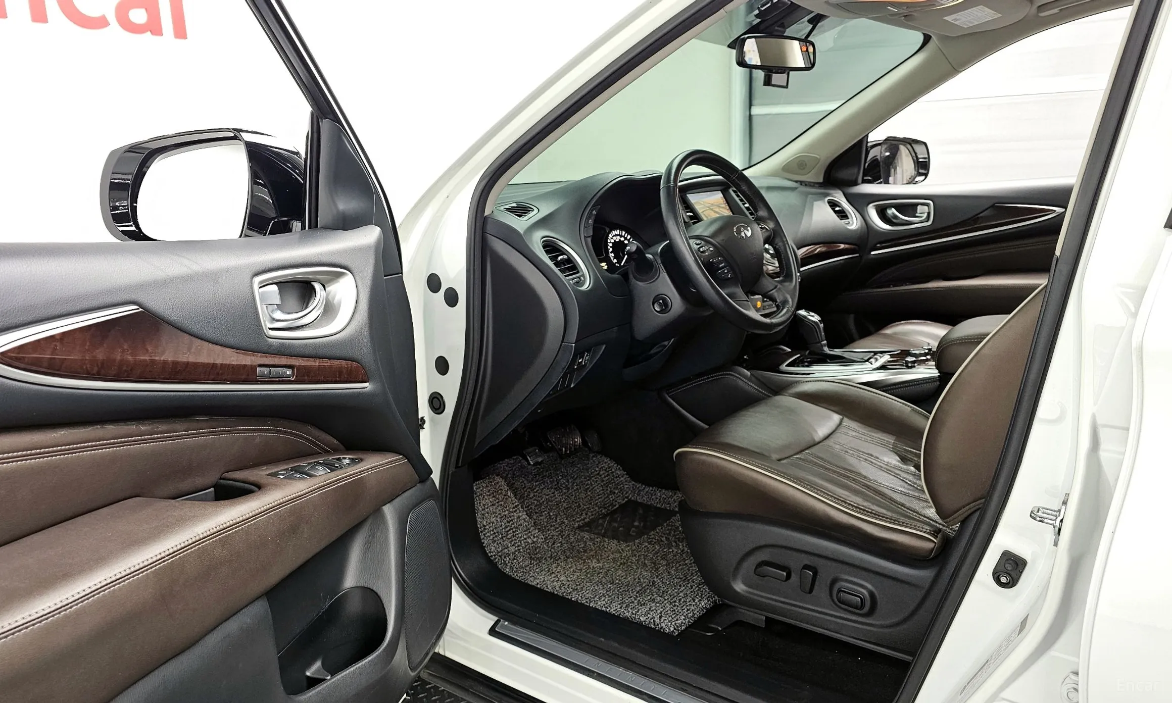Infiniti QX60 превью 12