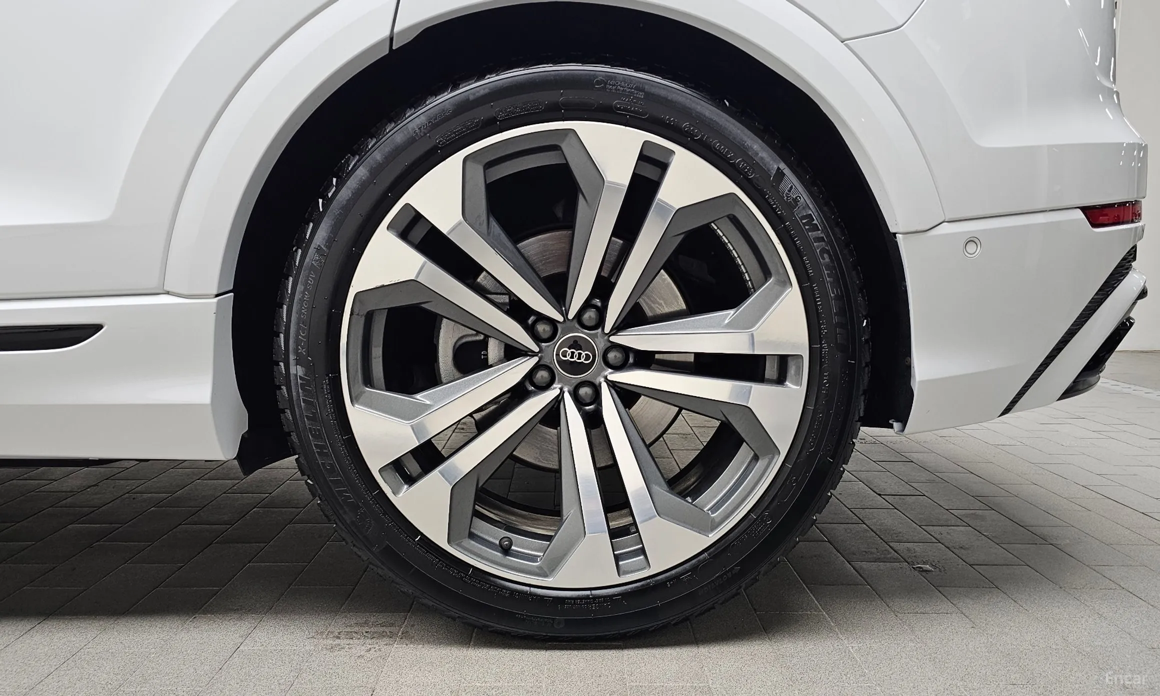 Audi Q8 (4M) превью 5