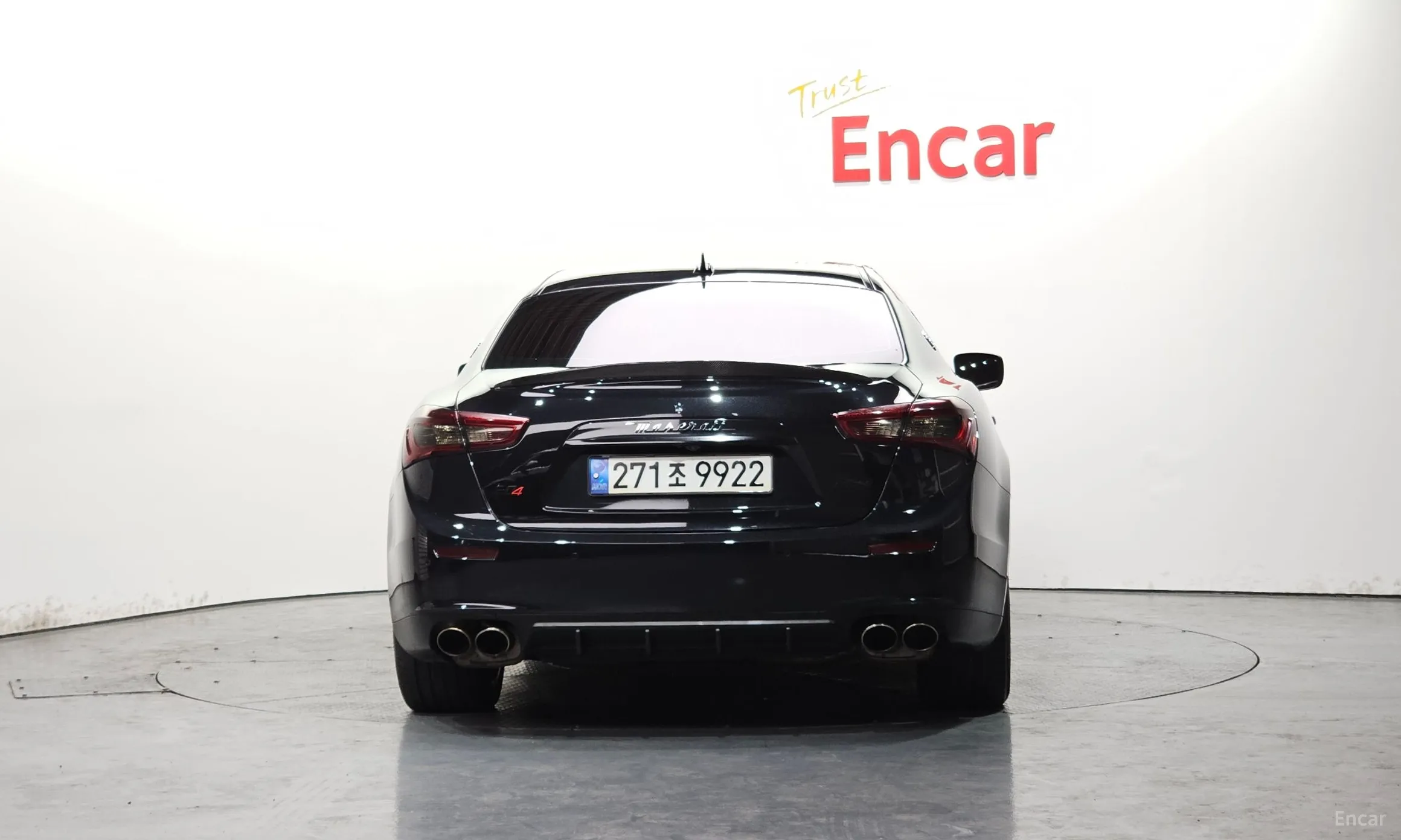 Maserati Ghibli превью 4