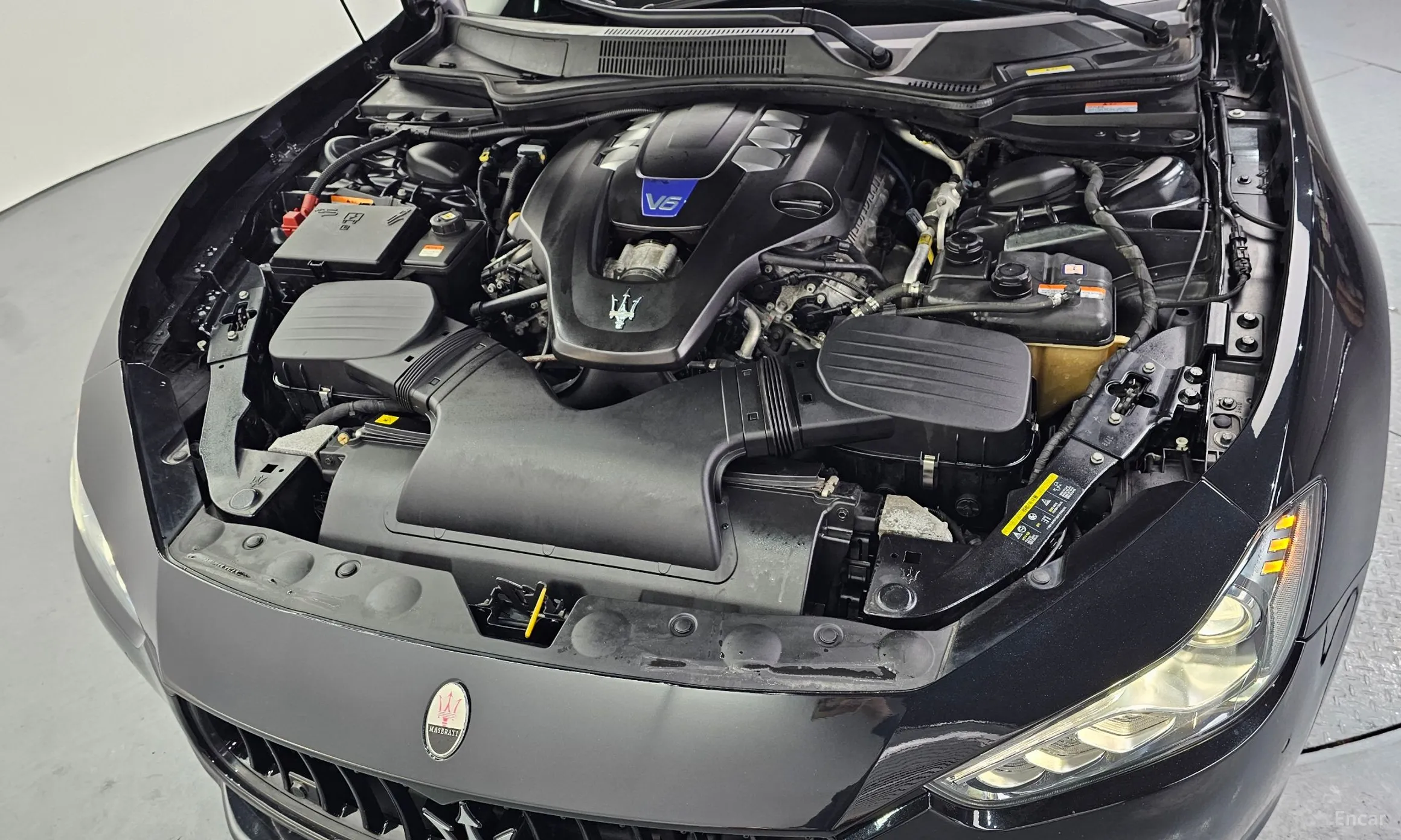 Maserati Ghibli превью 6