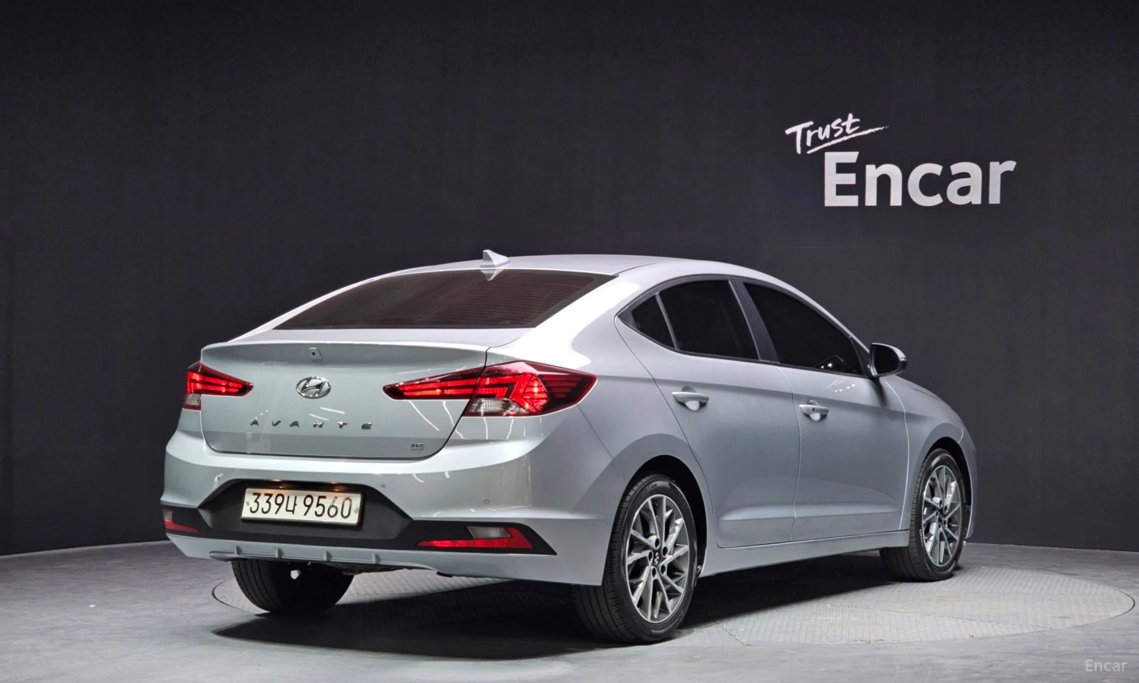 Hyundai Avante AD