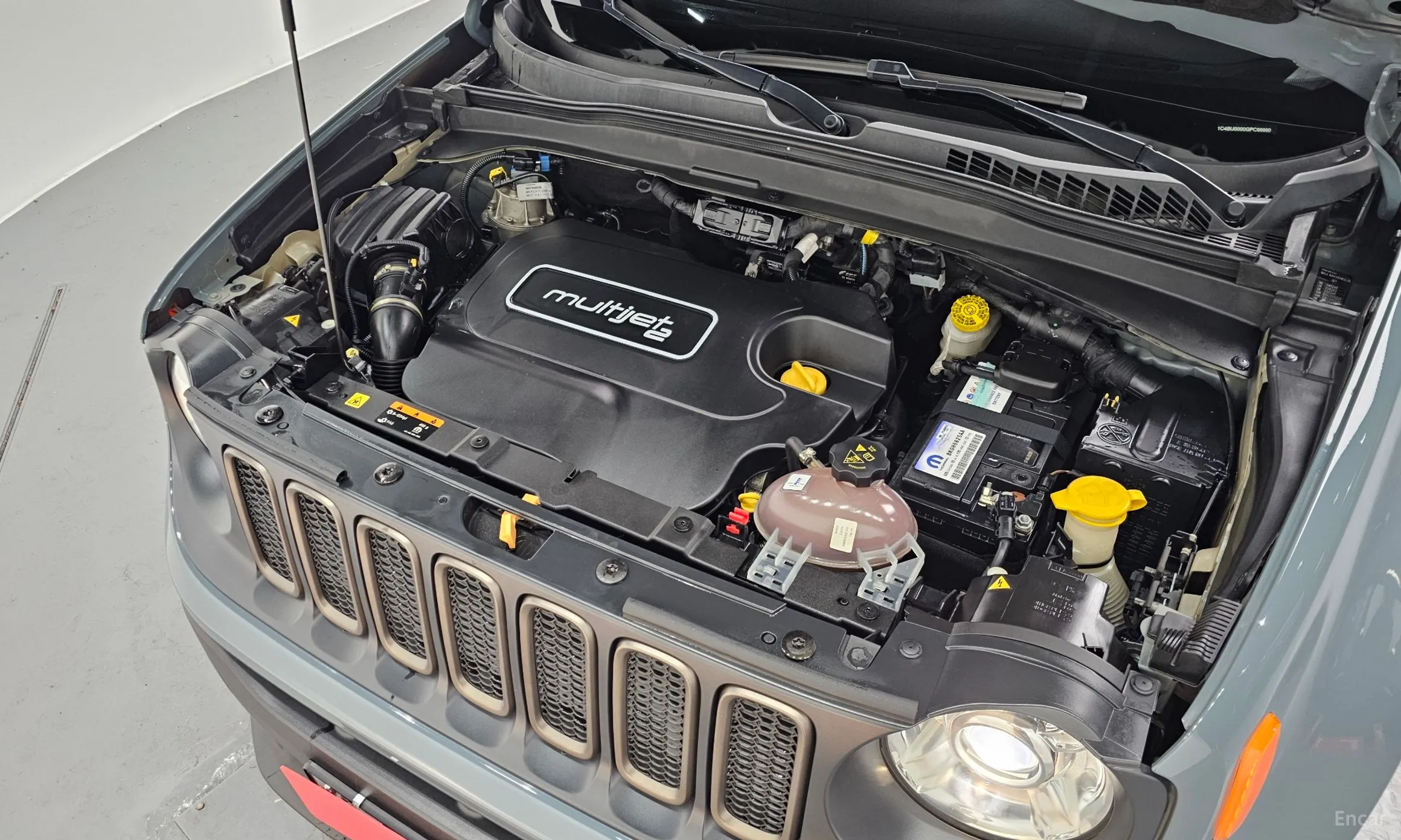 Jeep Renegade превью 6