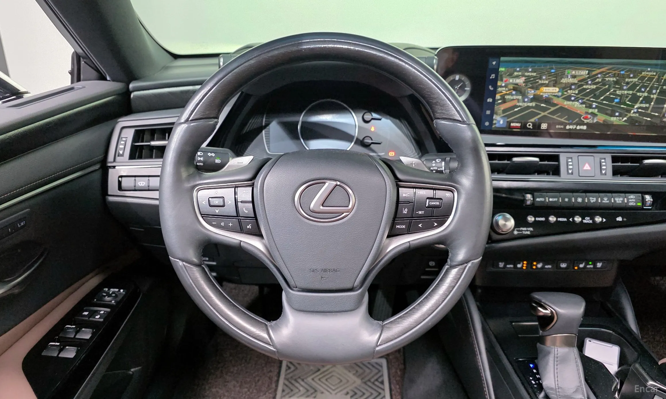 Lexus ES300h 7th Generation превью 13
