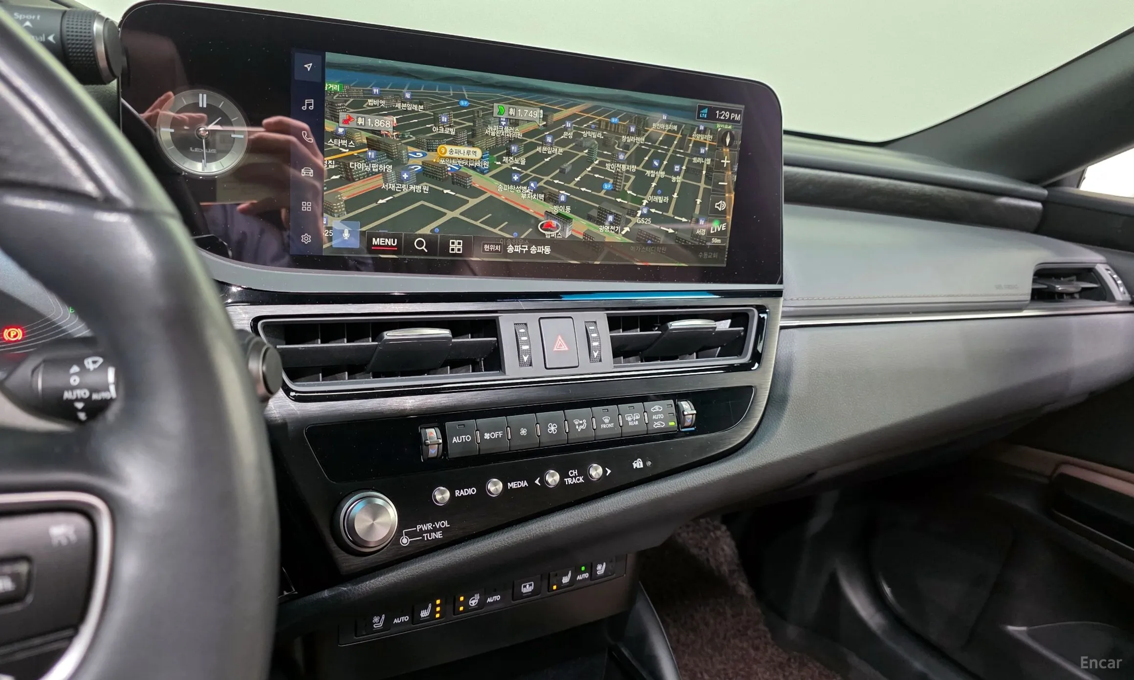Lexus ES300h 7th Generation превью 14