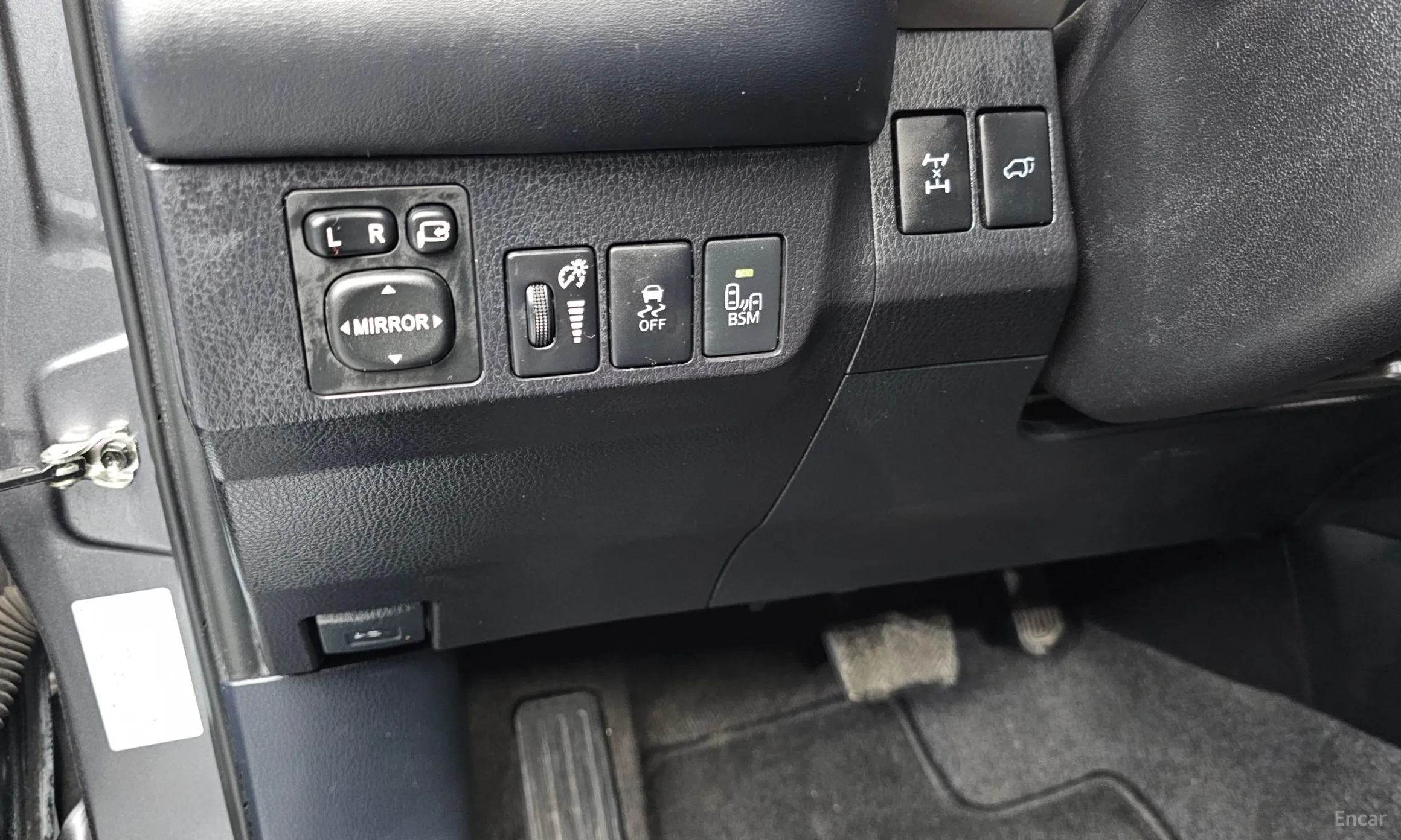 Toyota RAV4 превью 18