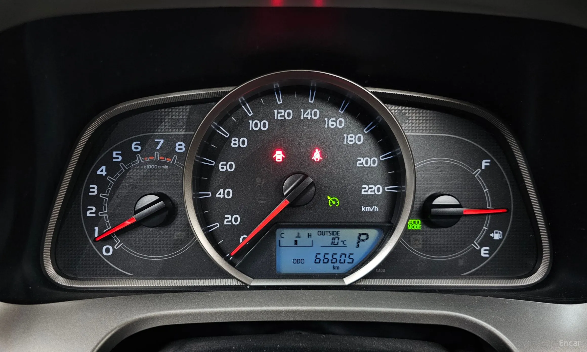 Toyota RAV4 превью 8