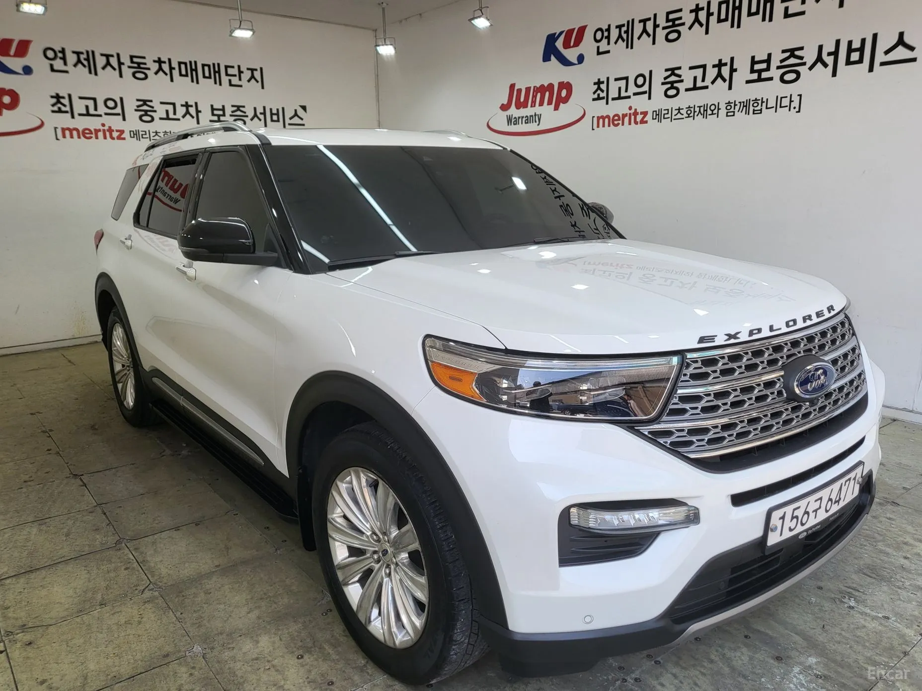 Ford Explorer 6th Generation превью 3