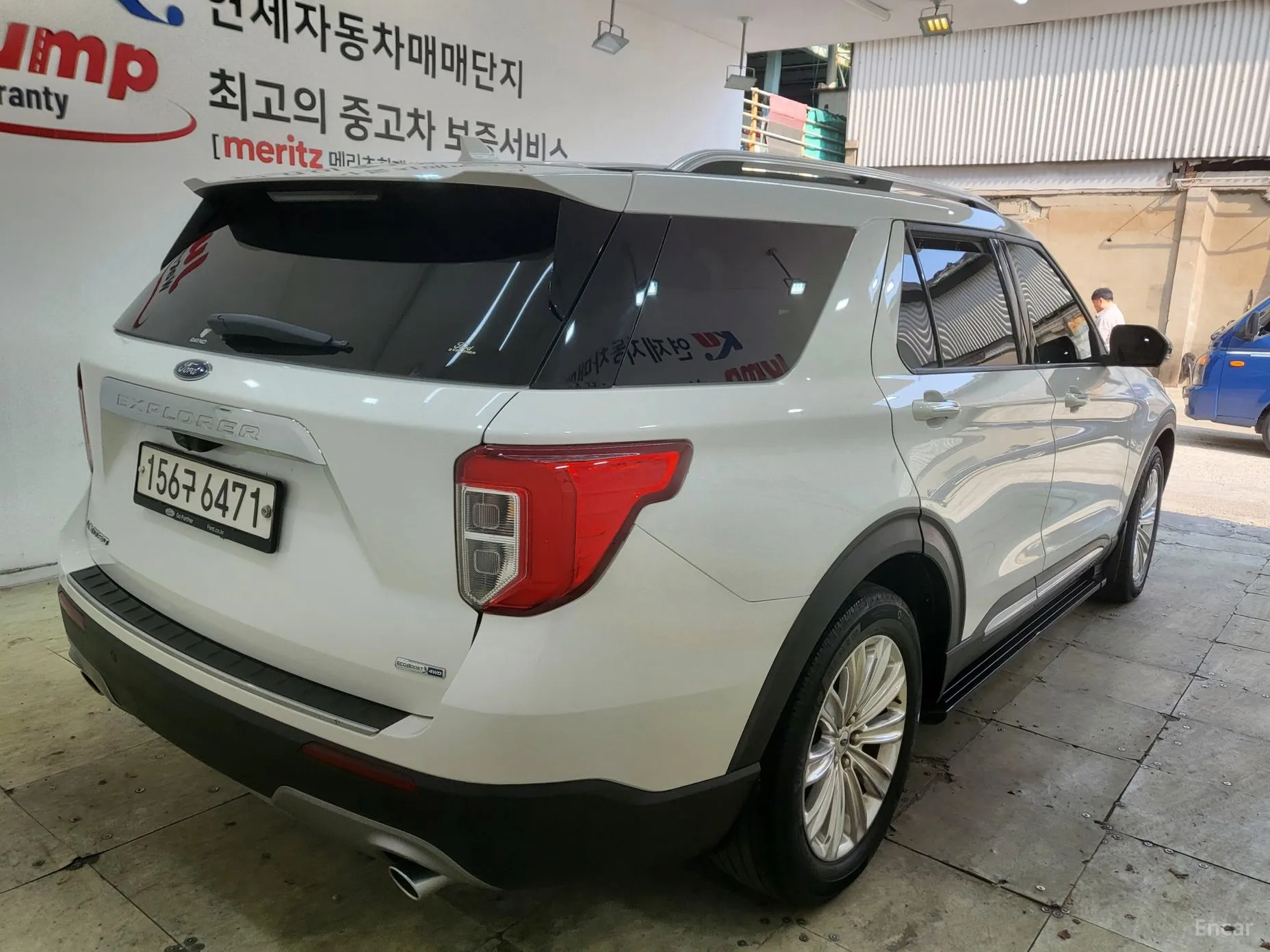 Ford Explorer 6th Generation превью 5