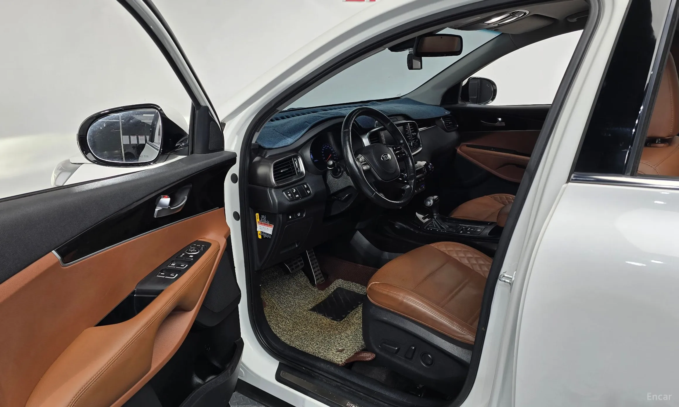 Kia Sorento превью 10