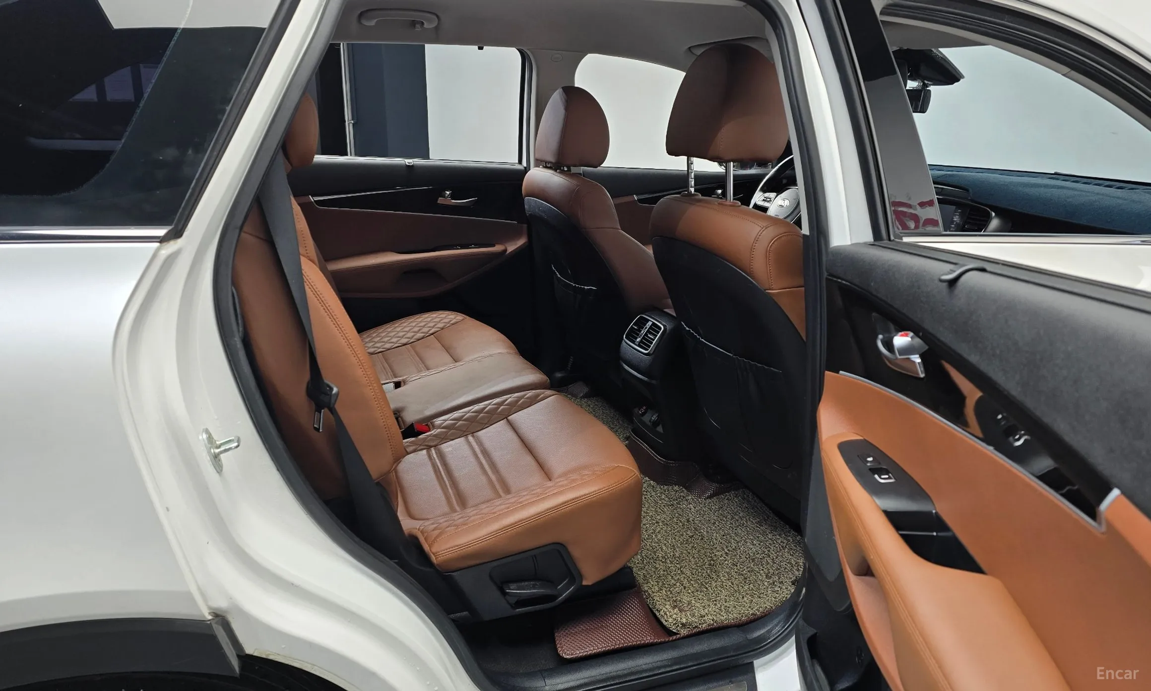 Kia Sorento превью 12