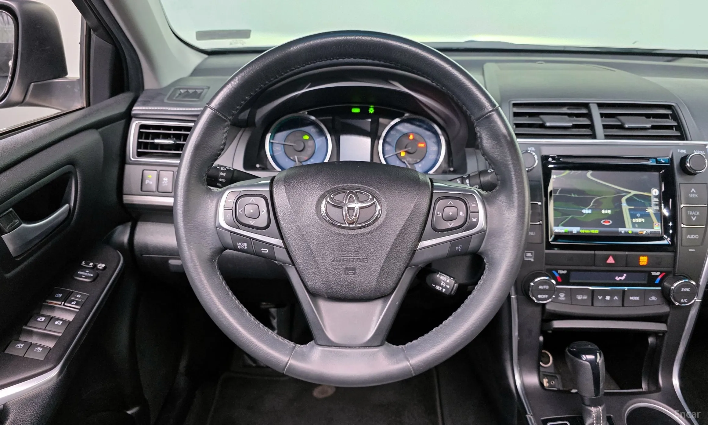 Toyota New Camry превью 13