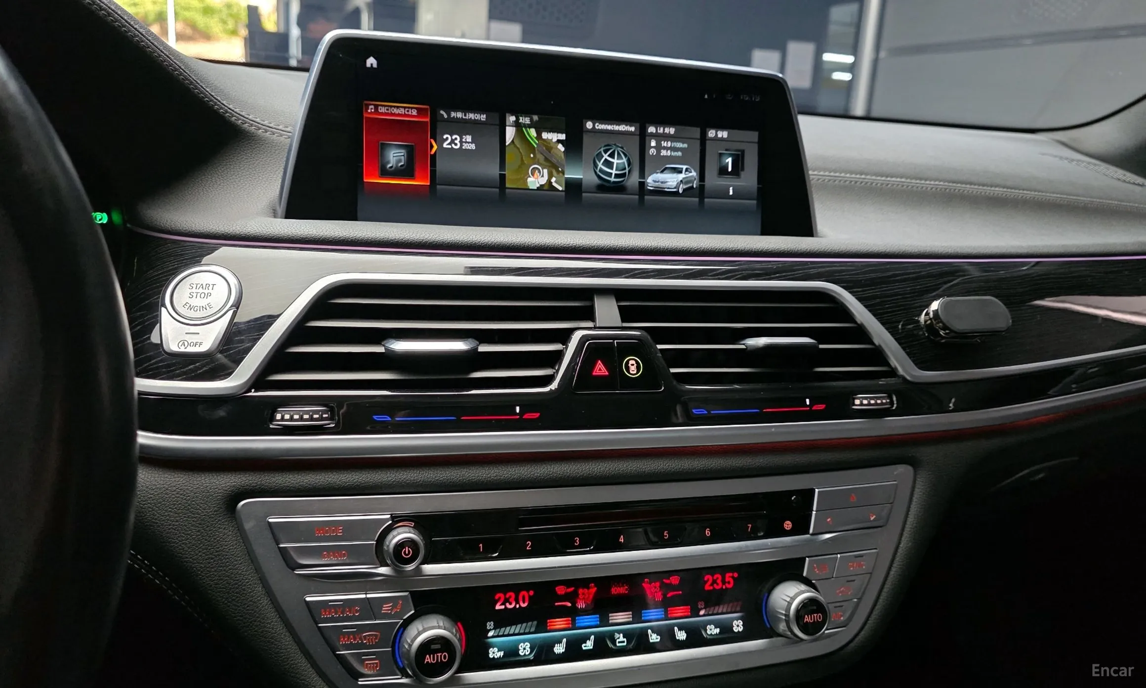 BMW 7 Series (G11) превью 14